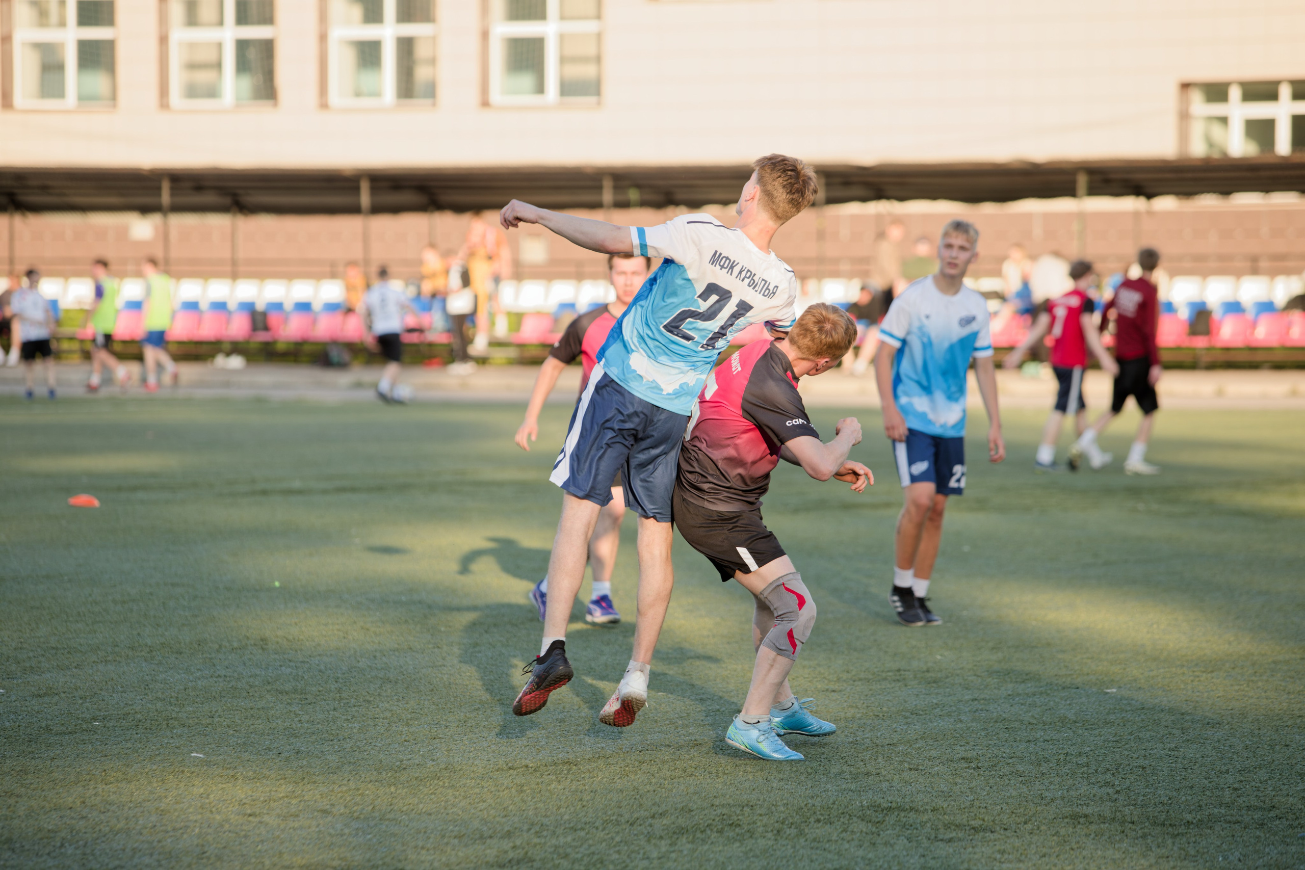 Любительская футбольная лига. Самокат-крылья. 25.06.2025. Репортажный и спортивный фотограф в г. Пермь Зильберг Павел