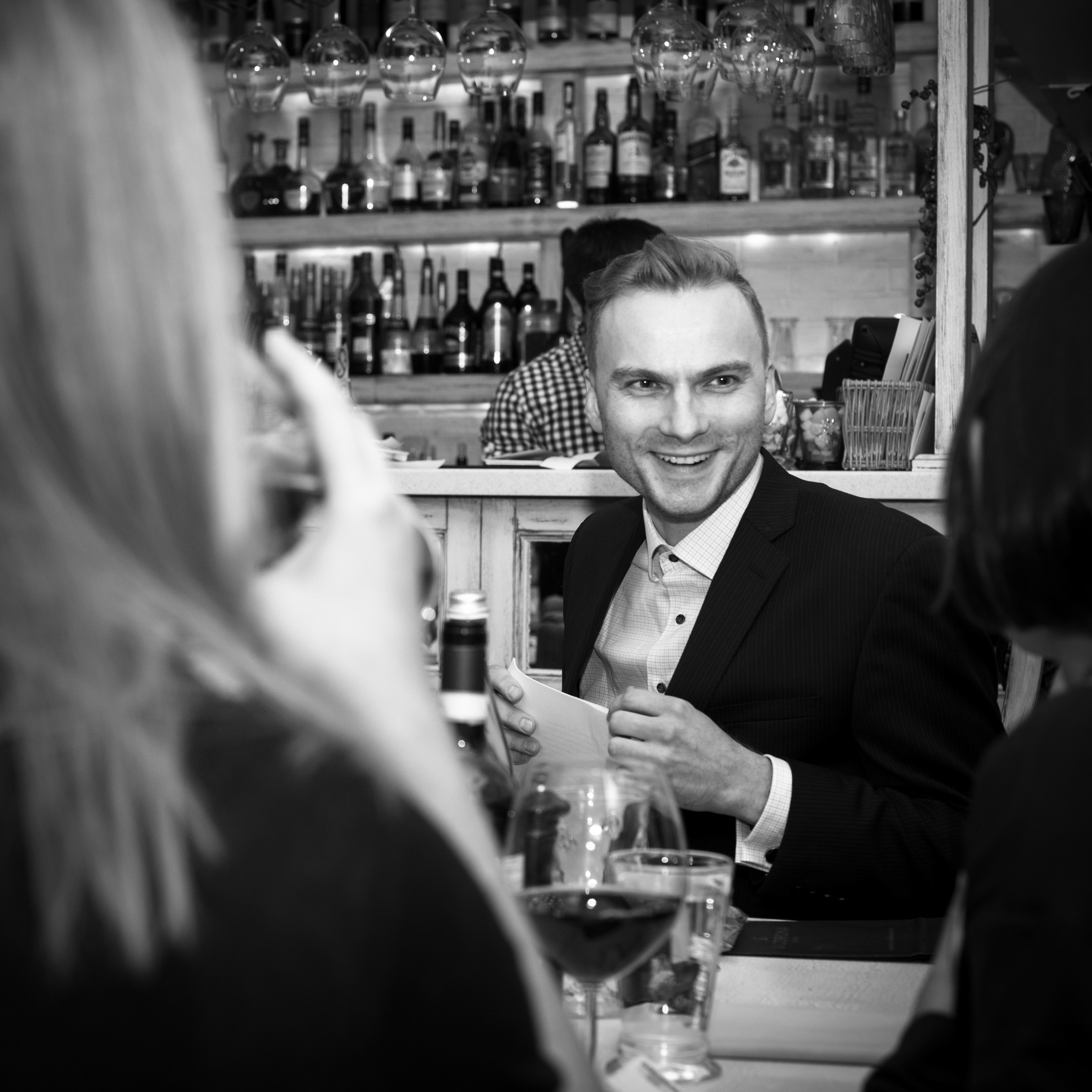 Литературные чтения. «Хитрые люди». Юлия Розанова, коммерческий фоторепортаж в Москве