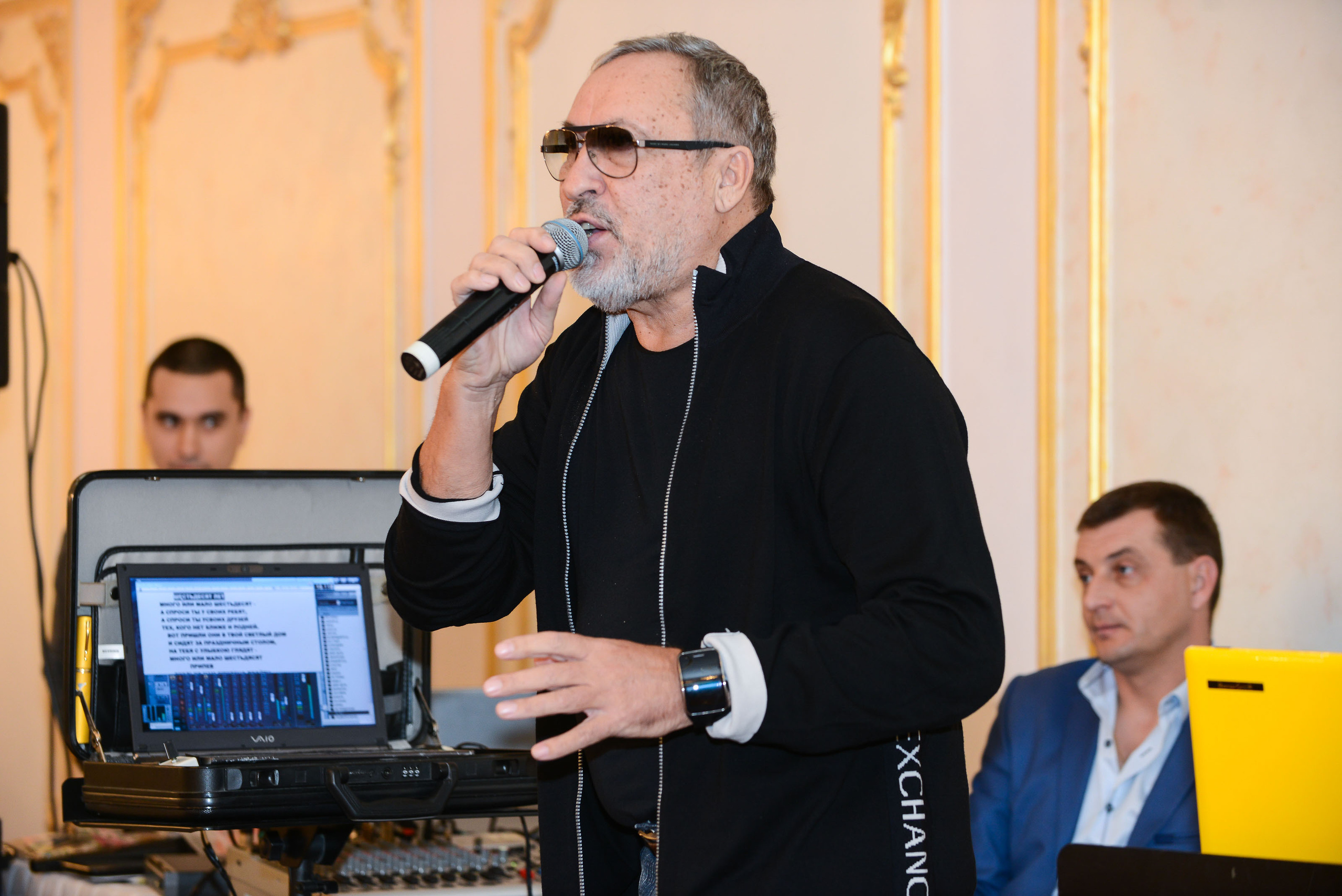 Юбилей в Соколиной охоте. Юлия Розанова, коммерческий фоторепортаж в Москве