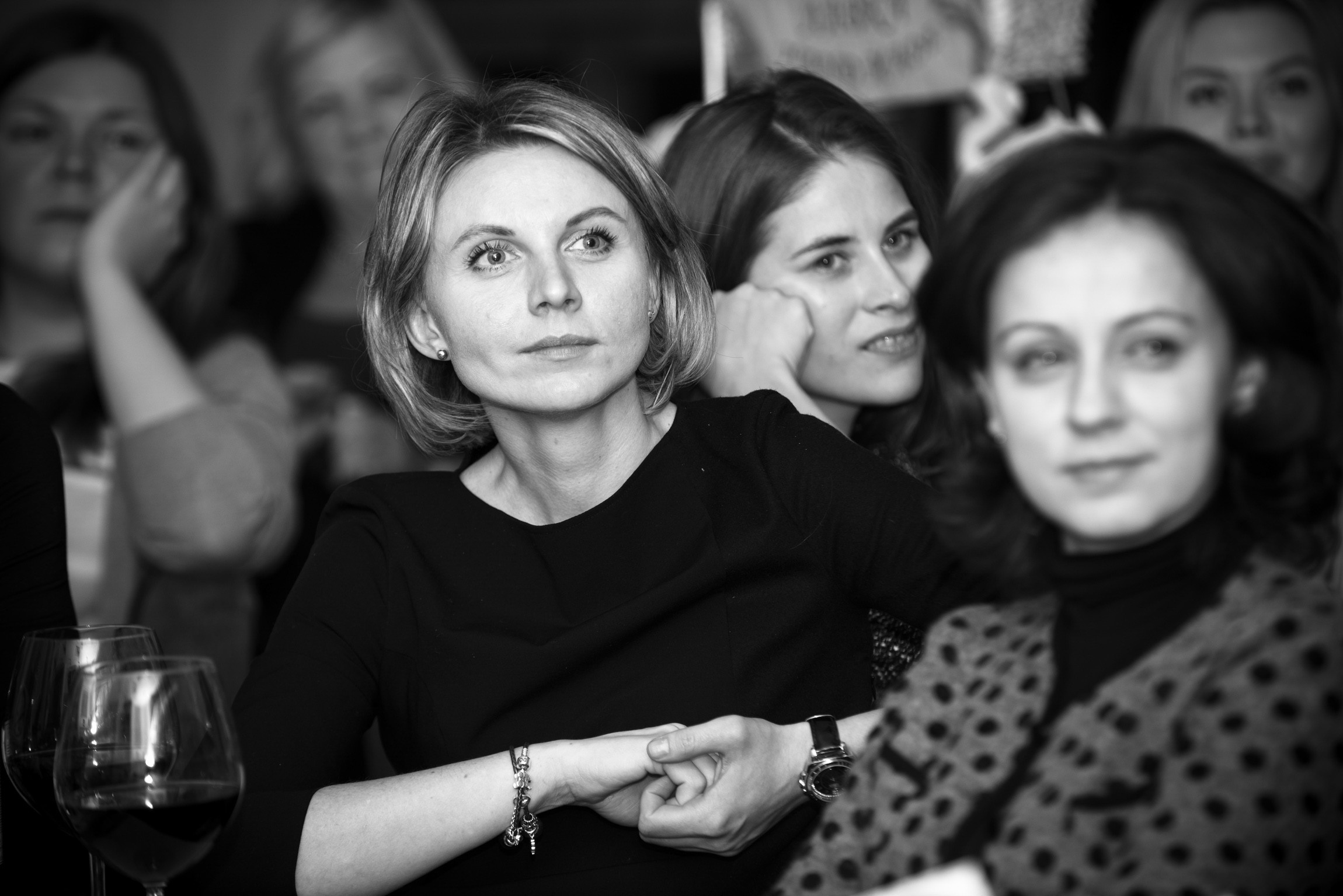 Литературные чтения. «Хитрые люди». Юлия Розанова, коммерческий фоторепортаж в Москве