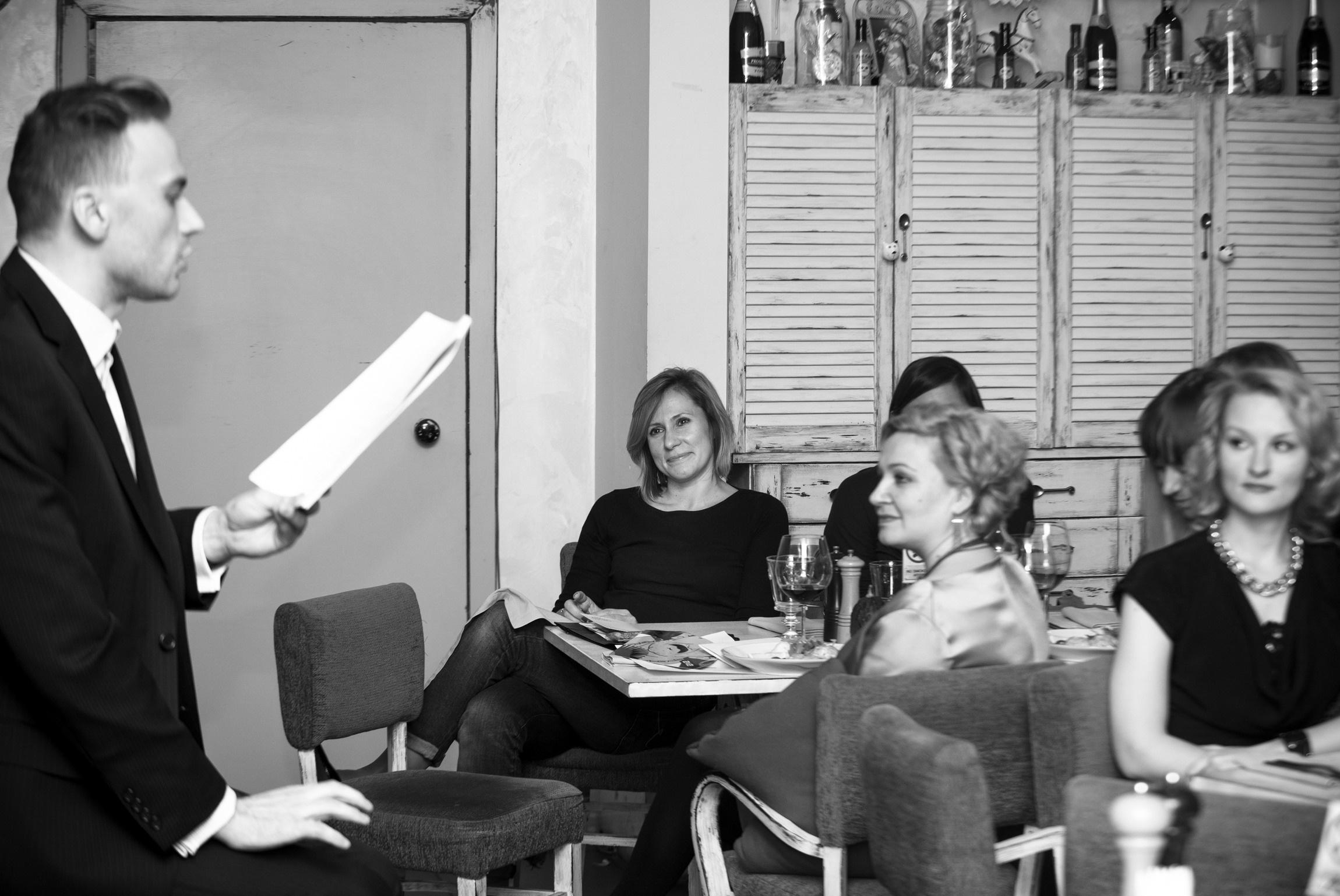 Литературные чтения. «Хитрые люди». Юлия Розанова, коммерческий фоторепортаж в Москве