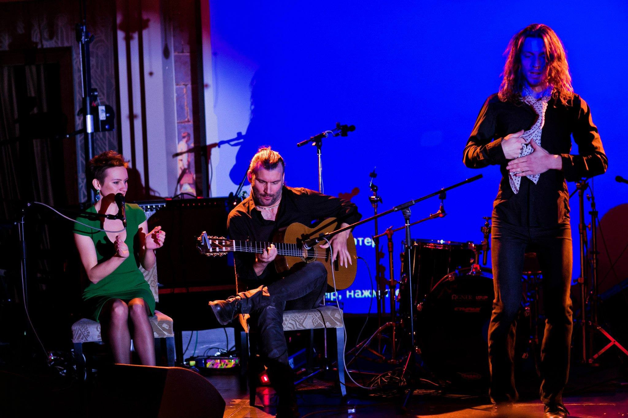 Madre Victoria и ночь Фаду. Юлия Розанова, коммерческий фоторепортаж в Москве