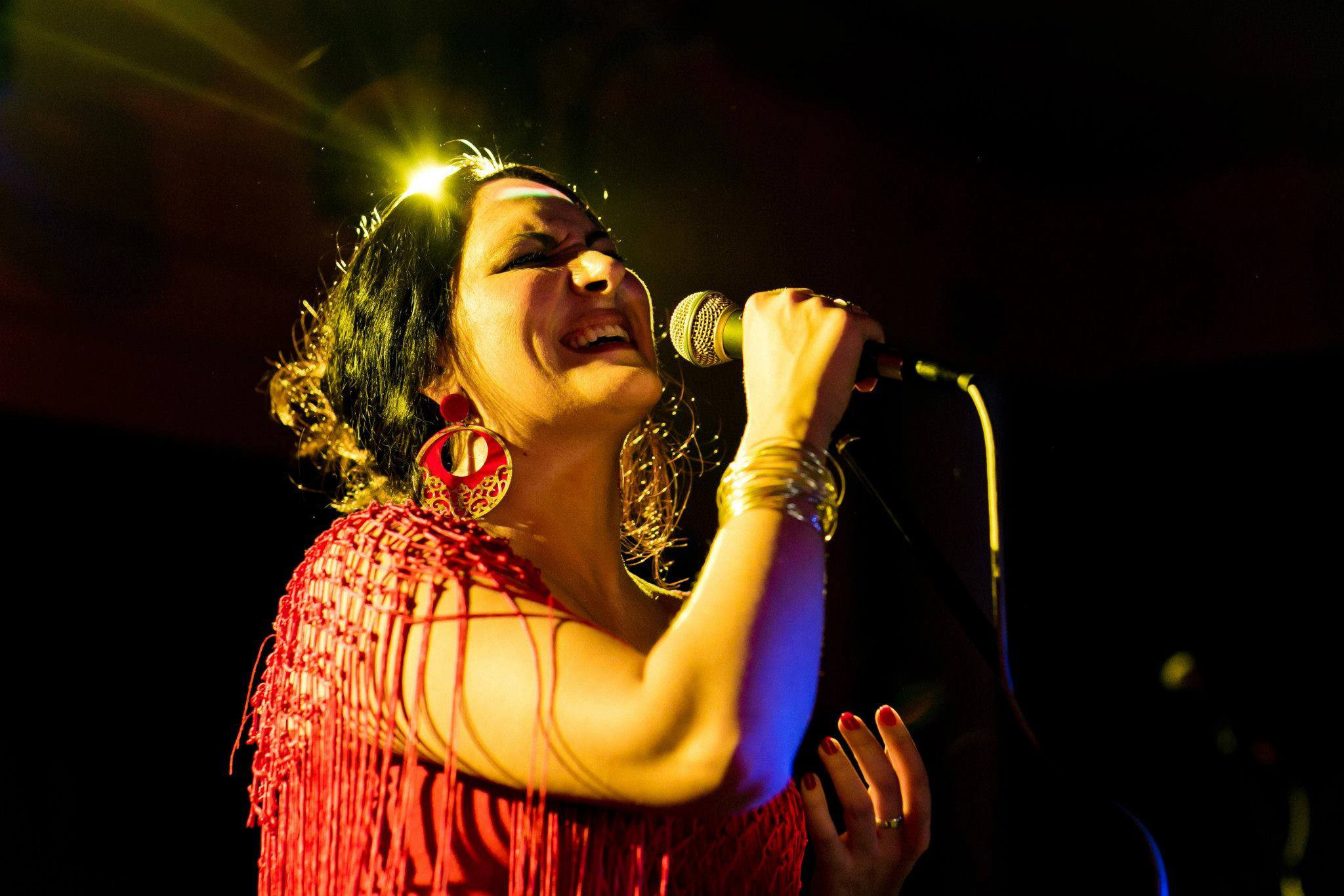 Madre Victoria и ночь Фаду. Юлия Розанова, коммерческий фоторепортаж в Москве