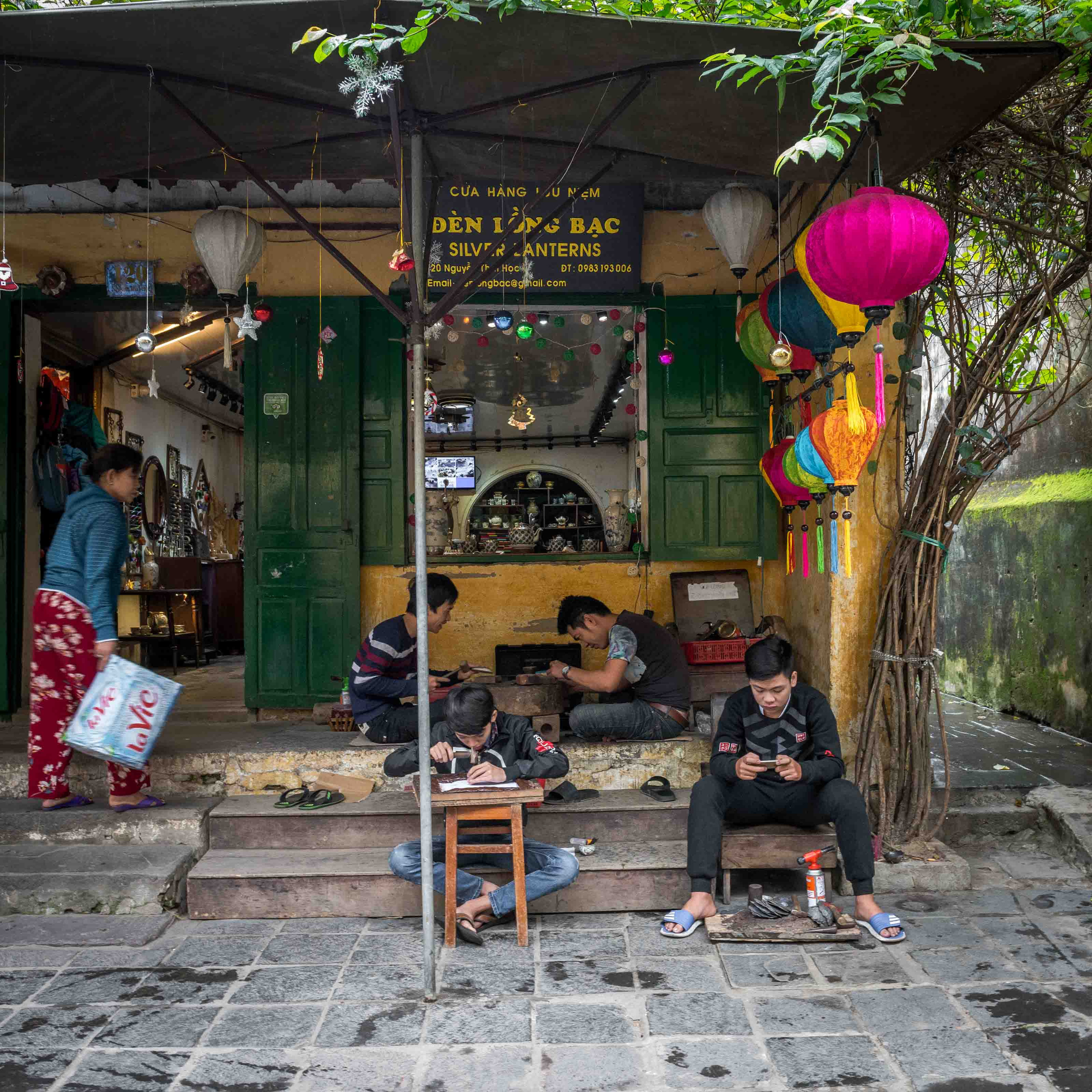 Хойан. Январь 2018. Юлия Розанова, коммерческий фоторепортаж в Москве
