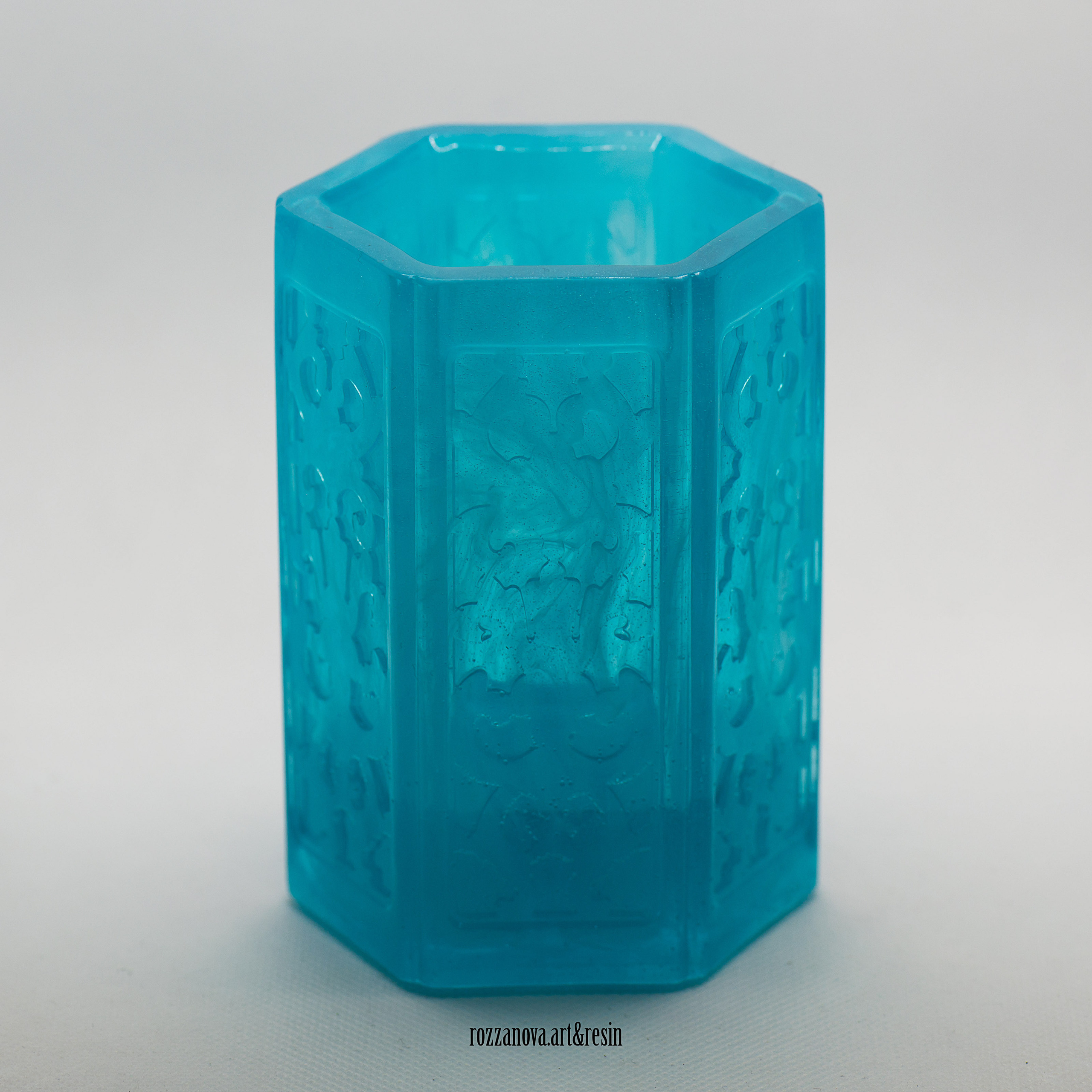 Resinart. Юлия Розанова, коммерческий фоторепортаж в Москве