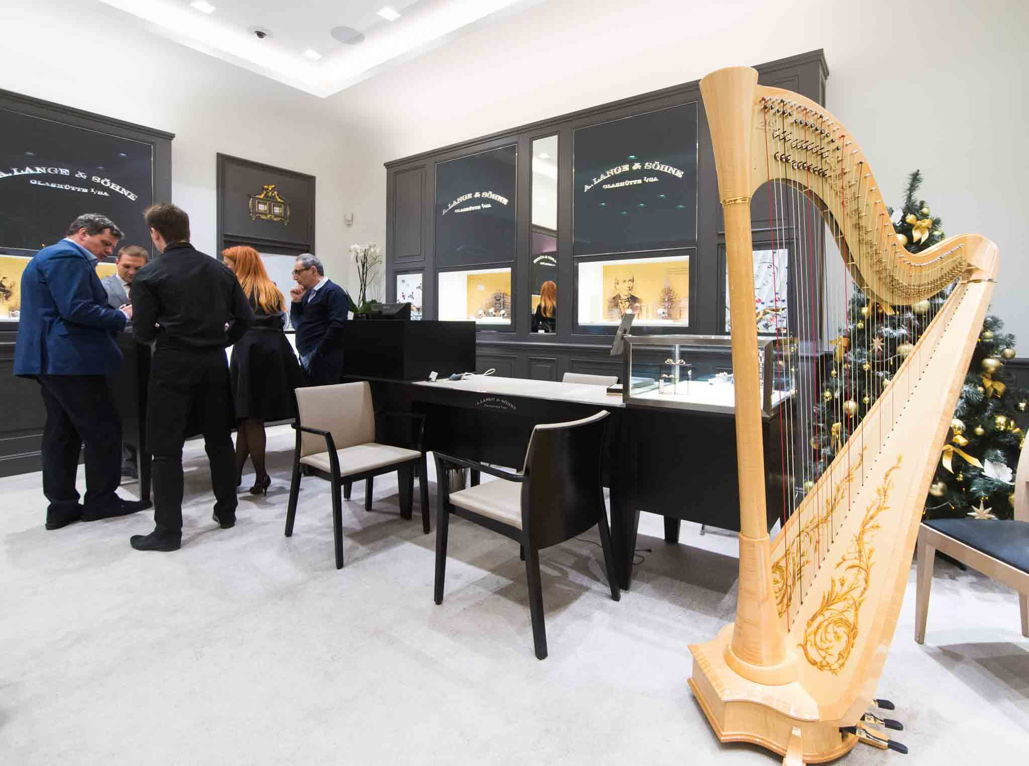 Бутик часов A.Lange & Sohne. Юлия Розанова, коммерческий фоторепортаж в Москве