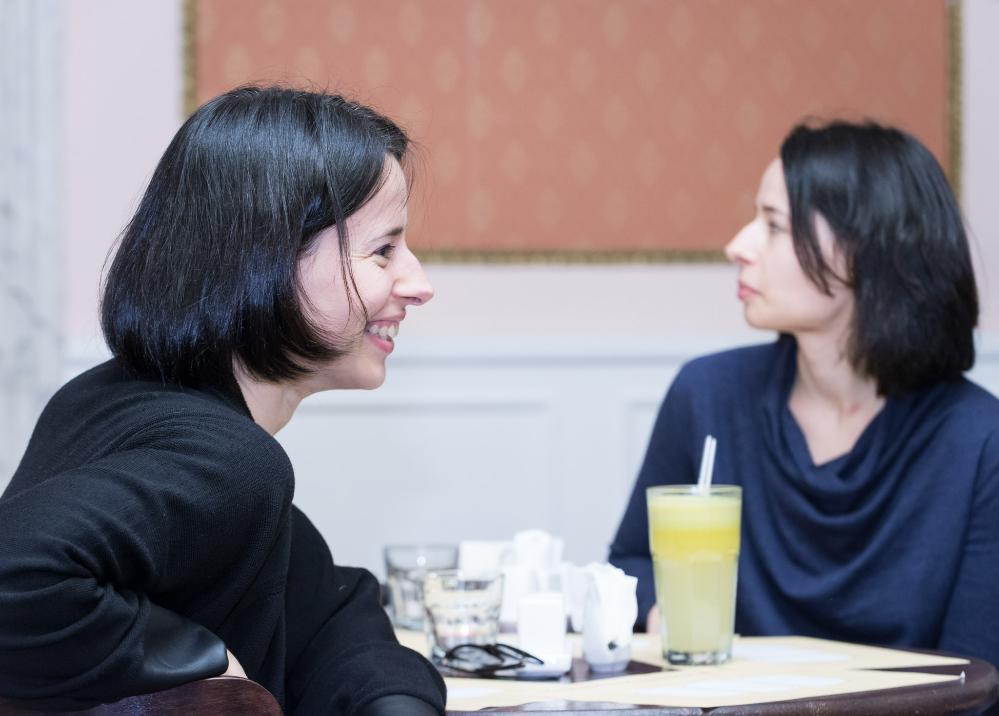 Литературный вечер в «Fat Cat». Юлия Розанова, коммерческий фоторепортаж в Москве