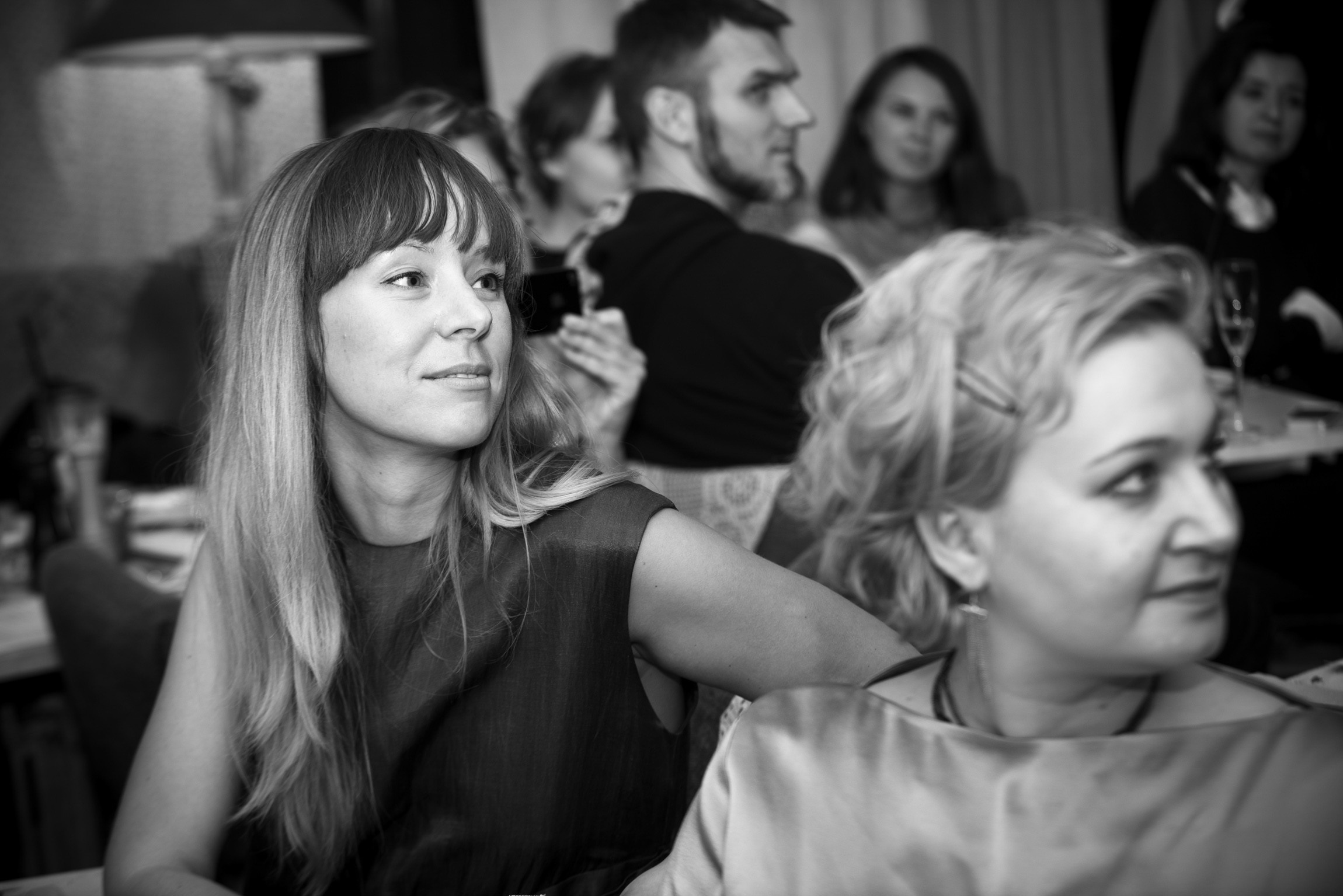 Литературные чтения. «Хитрые люди». Юлия Розанова, коммерческий фоторепортаж в Москве