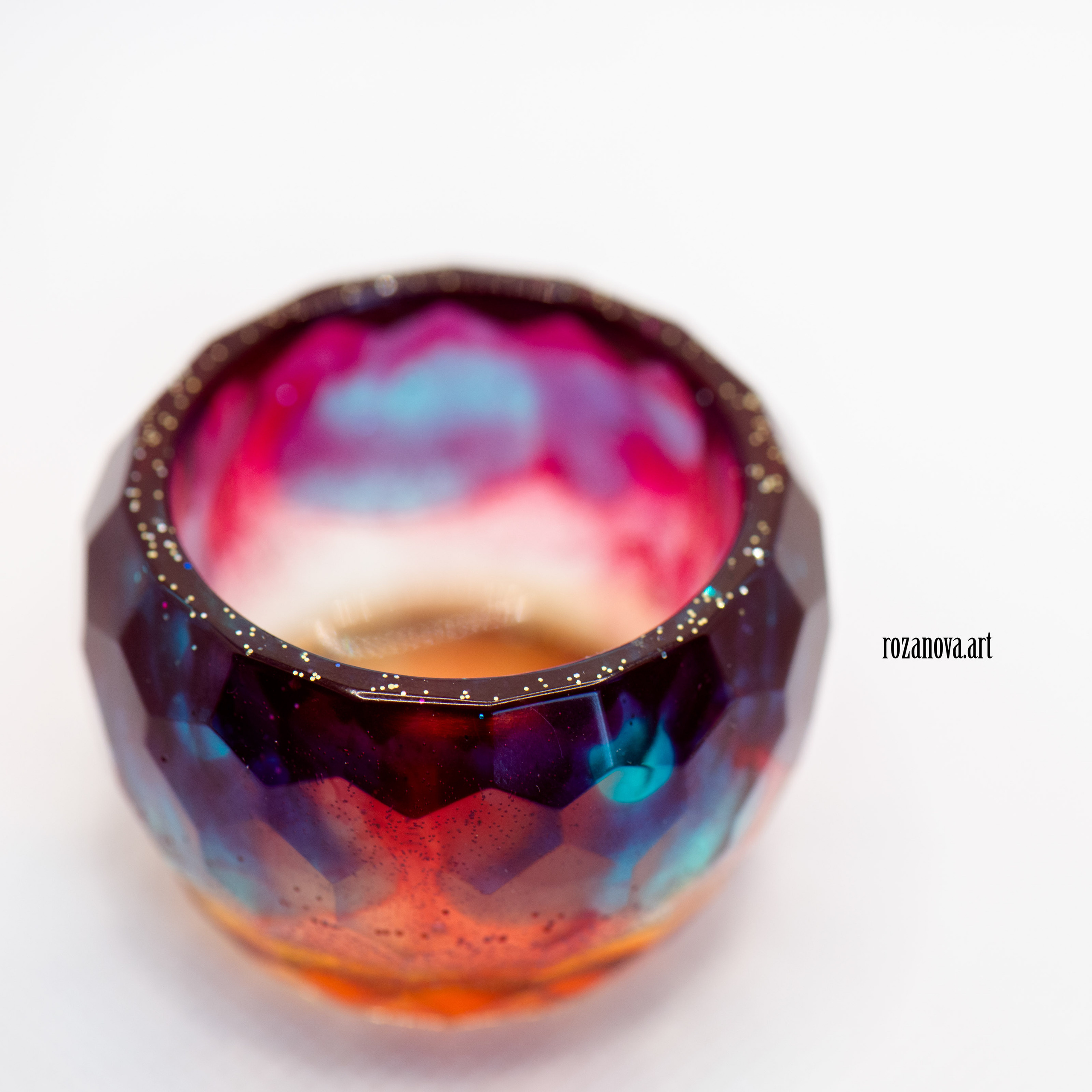 Resinart. Юлия Розанова, коммерческий фоторепортаж в Москве