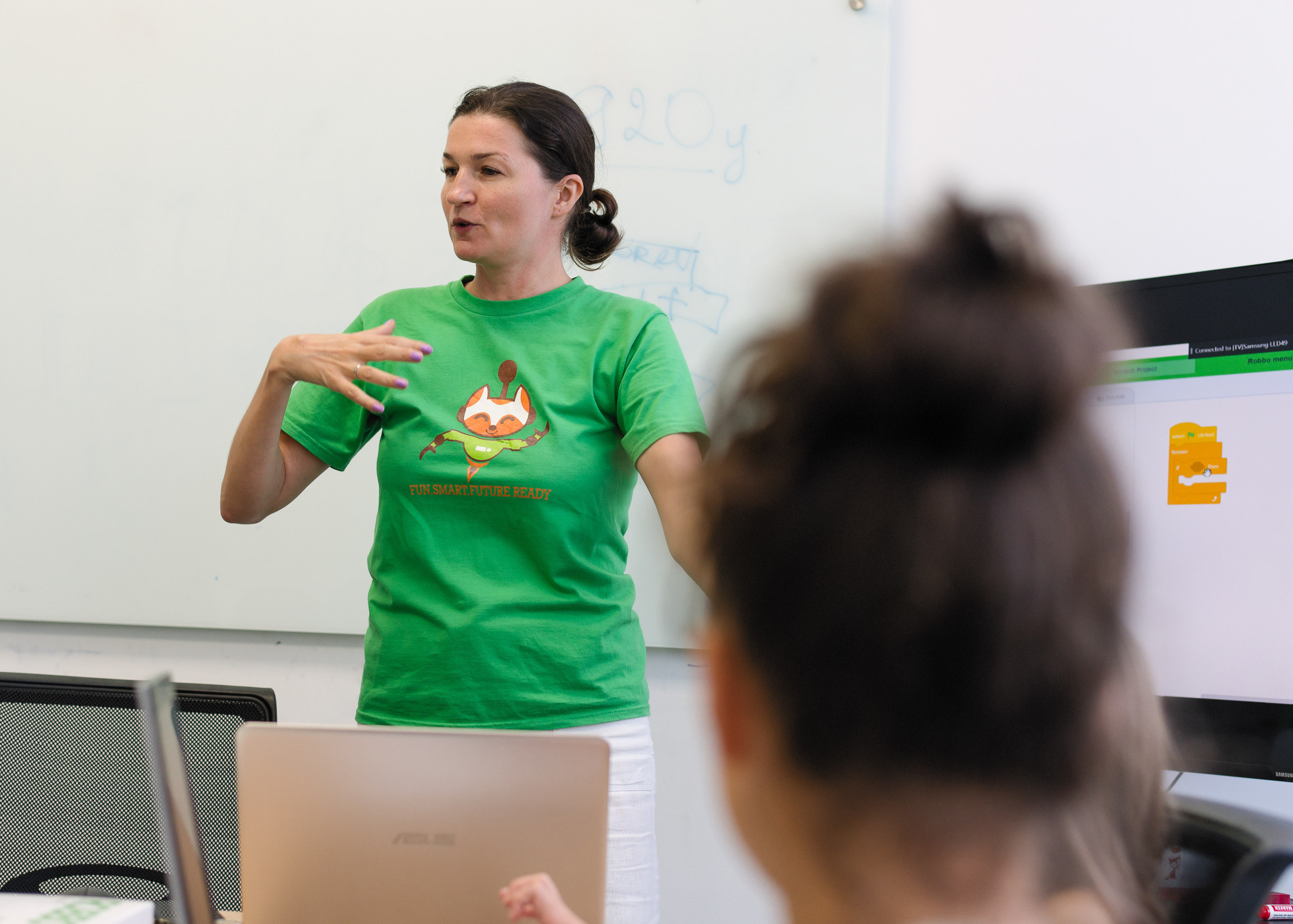 Robofox '20. Юлия Розанова, коммерческий фоторепортаж в Москве