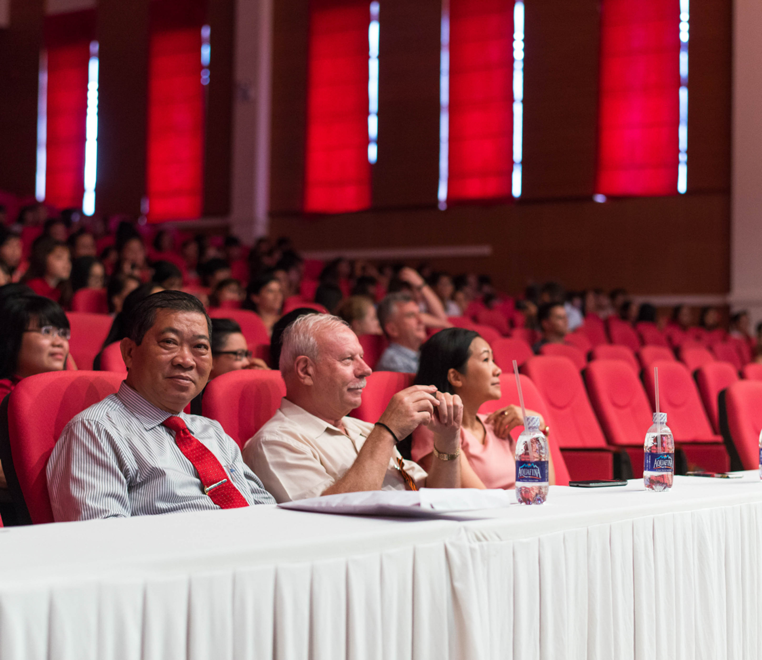 9 мая в Хошимине. Юлия Розанова, коммерческий фоторепортаж в Москве