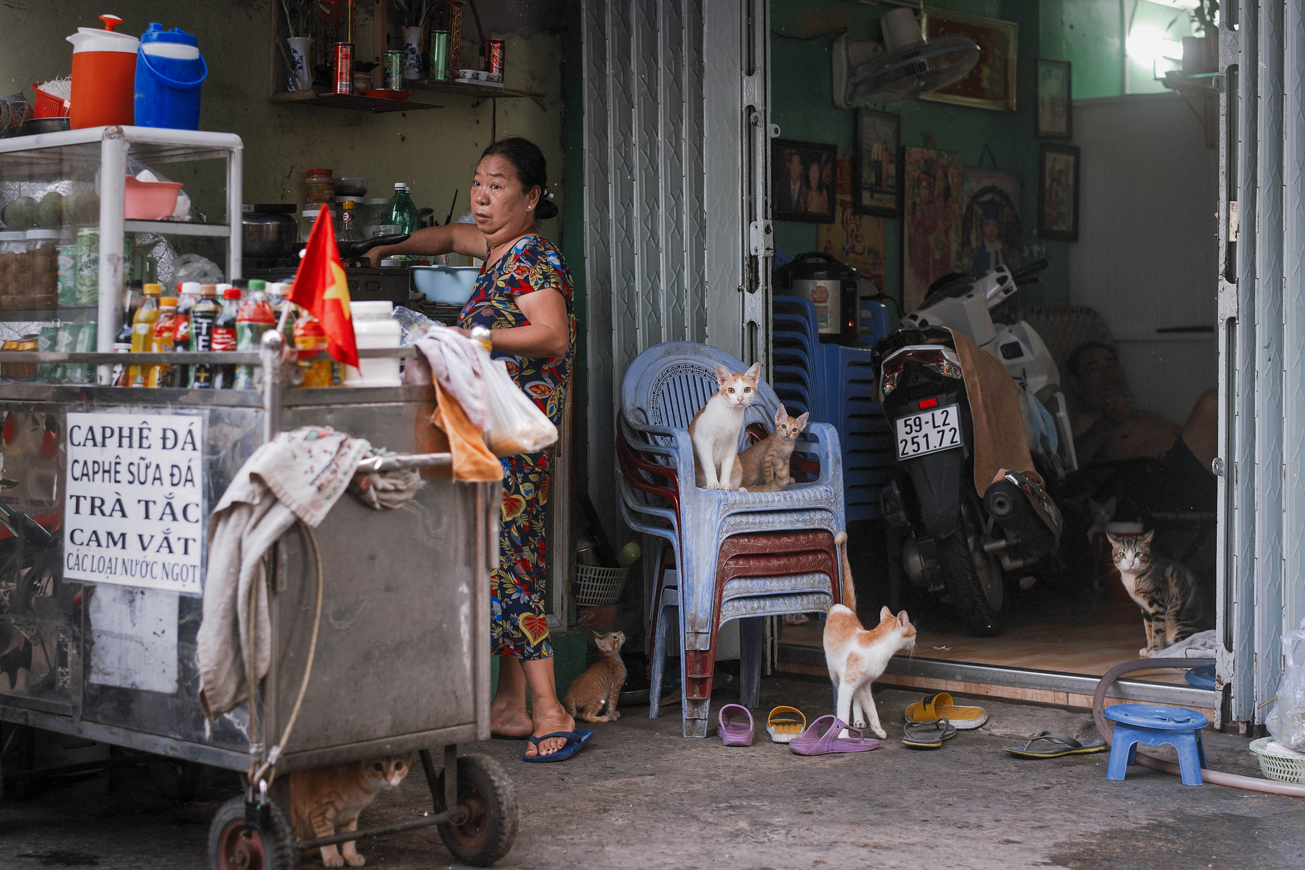 Фотопрогулка. Август 2020. Юлия Розанова, коммерческий фоторепортаж в Москве