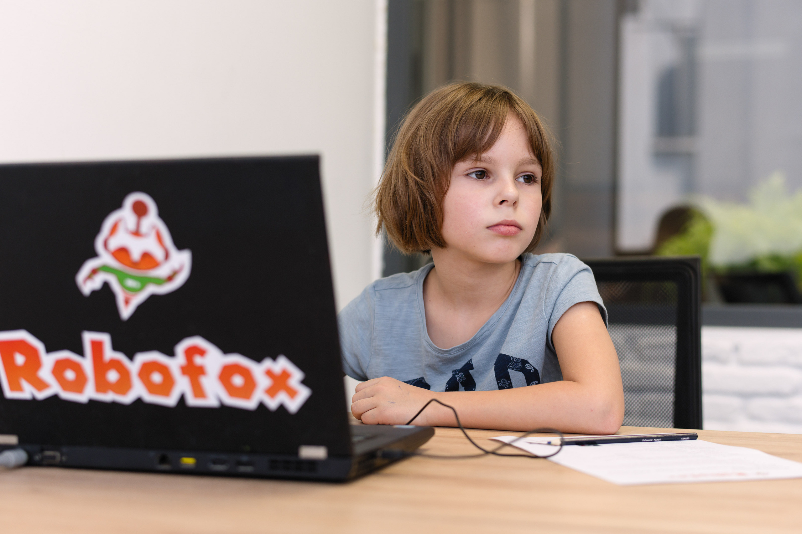 Robofox '20. Юлия Розанова, коммерческий фоторепортаж в Москве