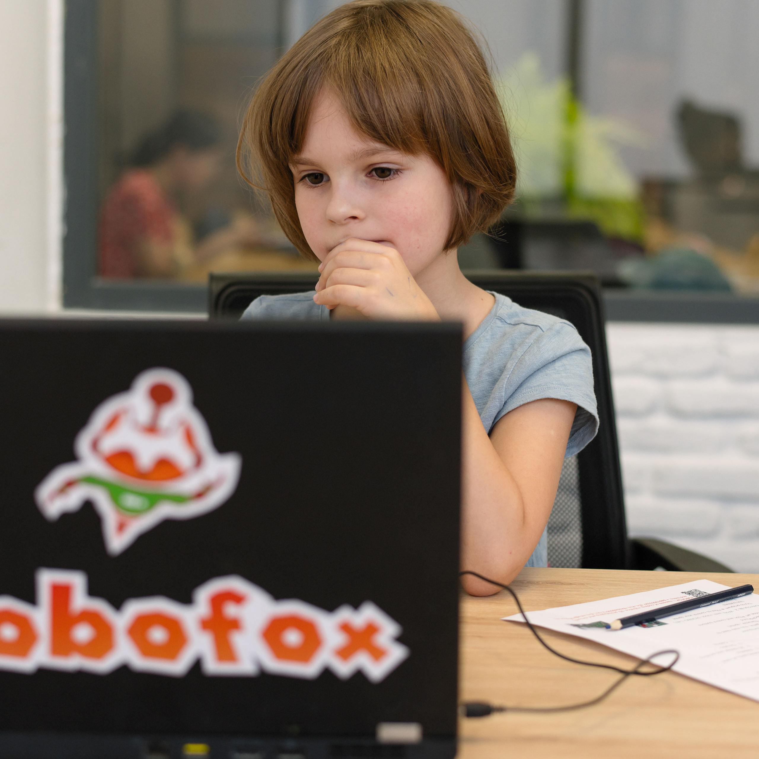 Robofox '20. Юлия Розанова, коммерческий фоторепортаж в Москве