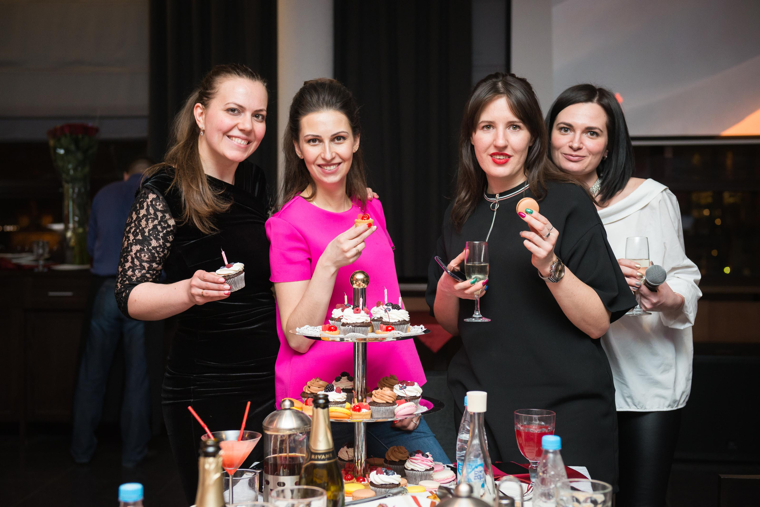 Юбилей Инары. Ресторан на Шаболовке '16. Юлия Розанова, коммерческий фоторепортаж в Москве