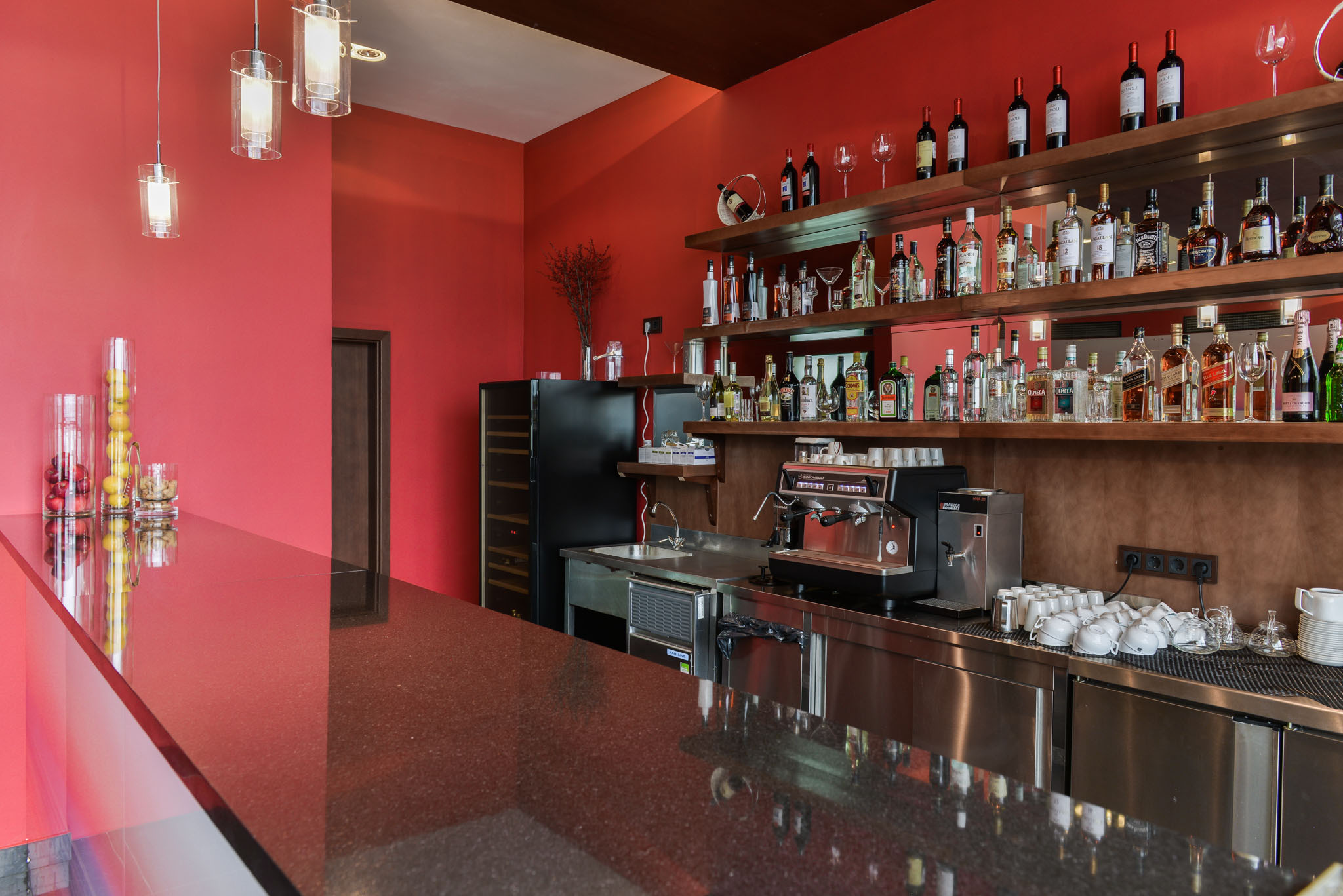 Ресторан на Шаболовке. Юлия Розанова, коммерческий фоторепортаж в Москве