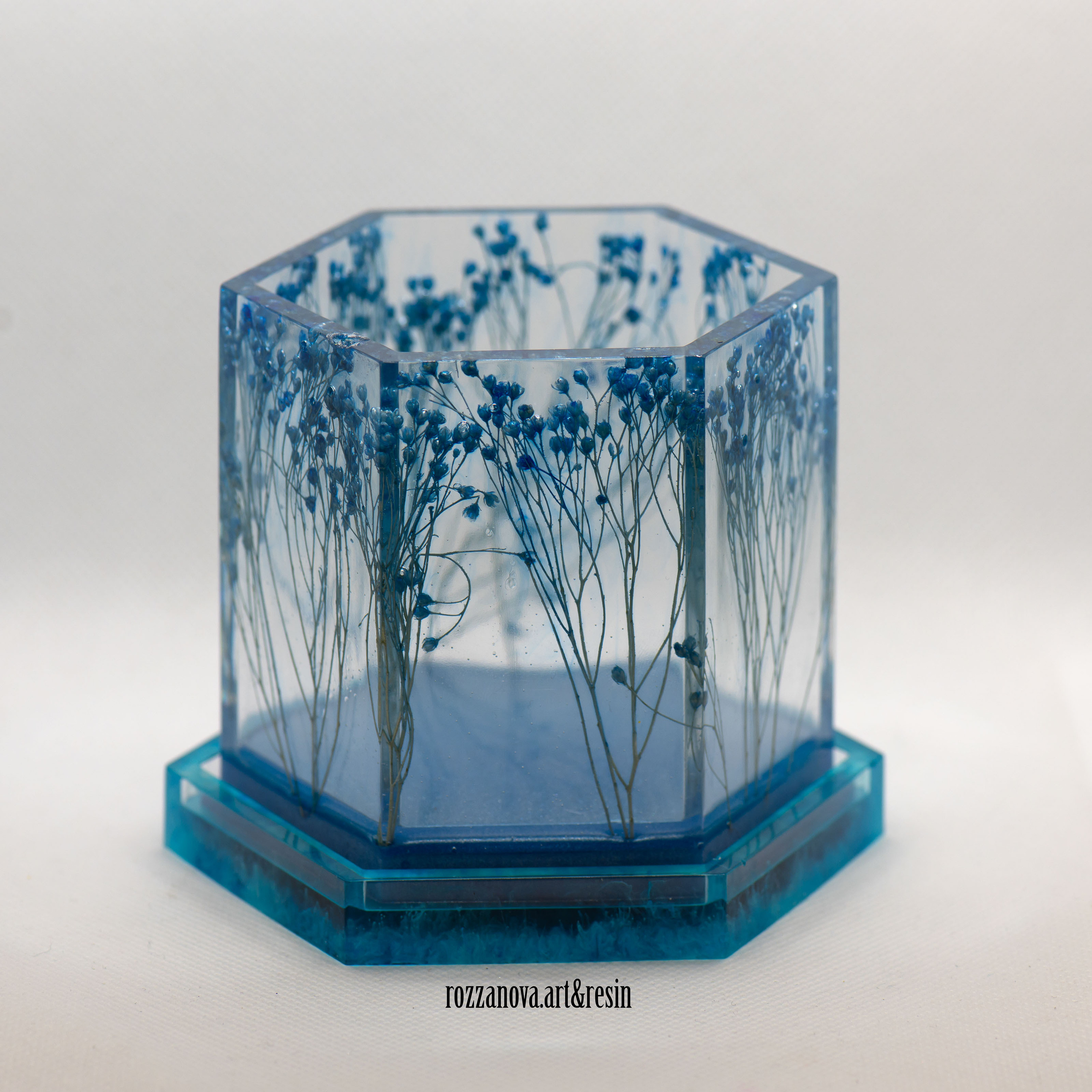 Resinart. Юлия Розанова, коммерческий фоторепортаж в Москве