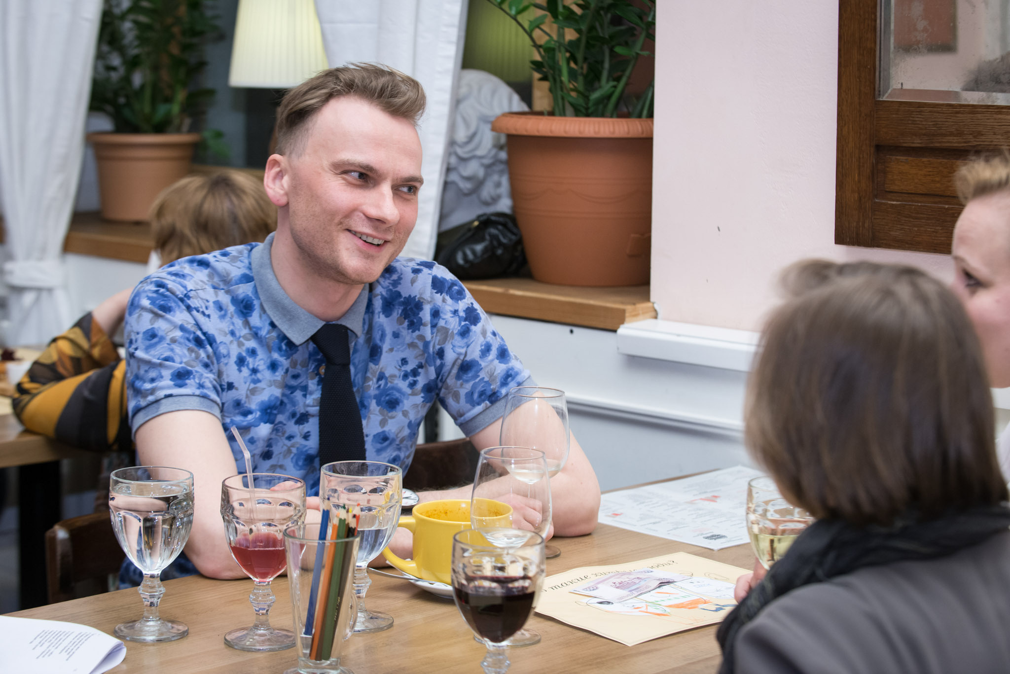 Литературный вечер в «Fat Cat». Юлия Розанова, коммерческий фоторепортаж в Москве