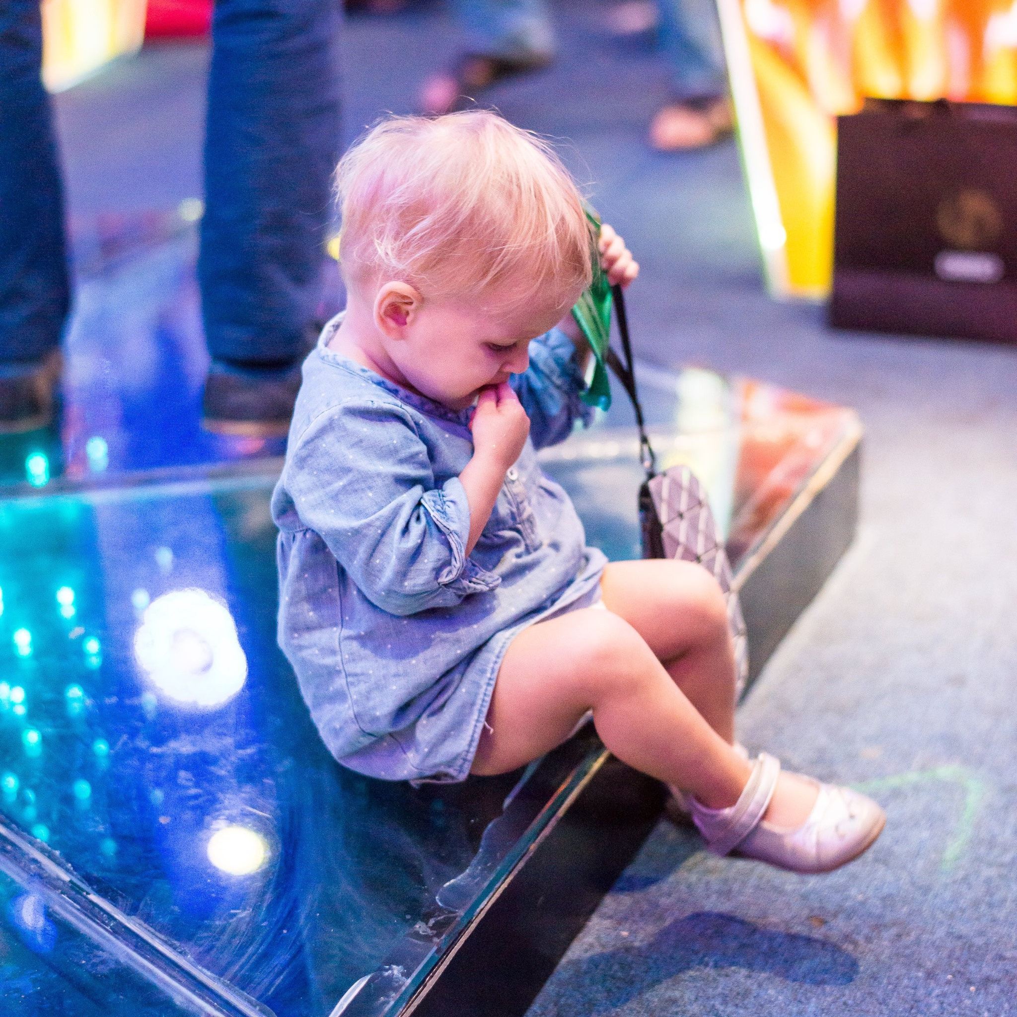 Караоке в Сайгоне '17. Юлия Розанова, коммерческий фоторепортаж в Москве