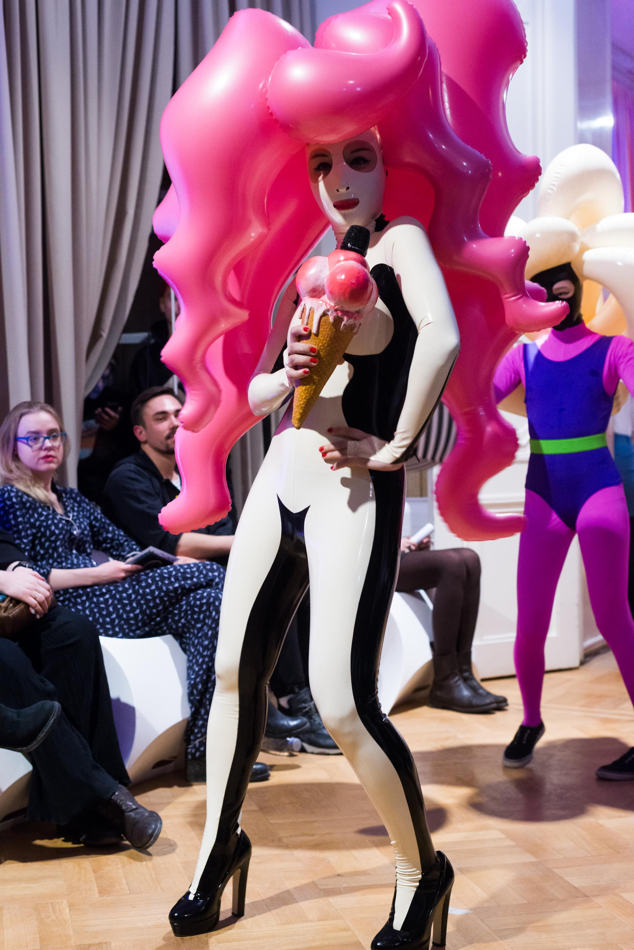 Показ мод молодых дизайнеров '16. Юлия Розанова, коммерческий фоторепортаж в Москве