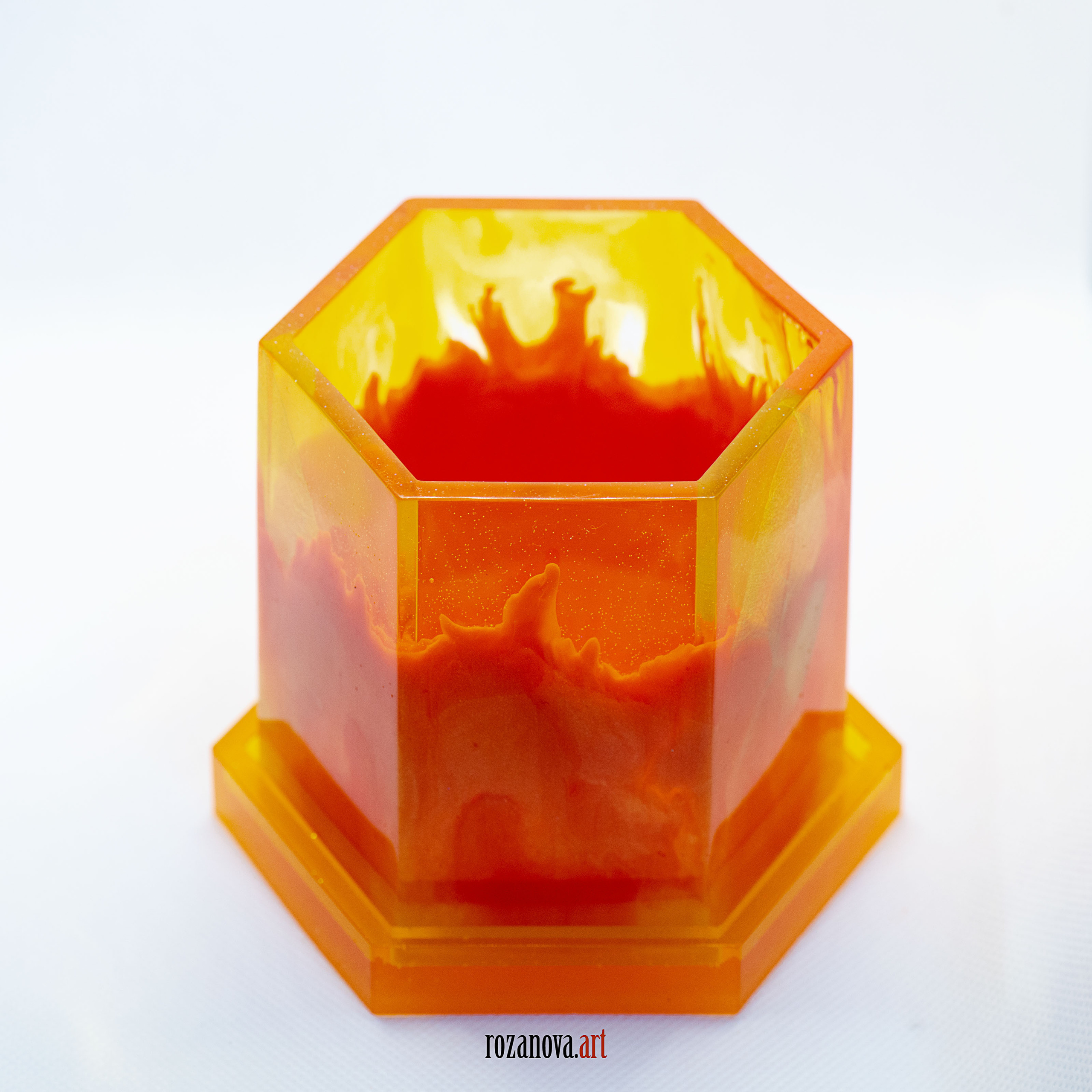 Resinart. Юлия Розанова, коммерческий фоторепортаж в Москве