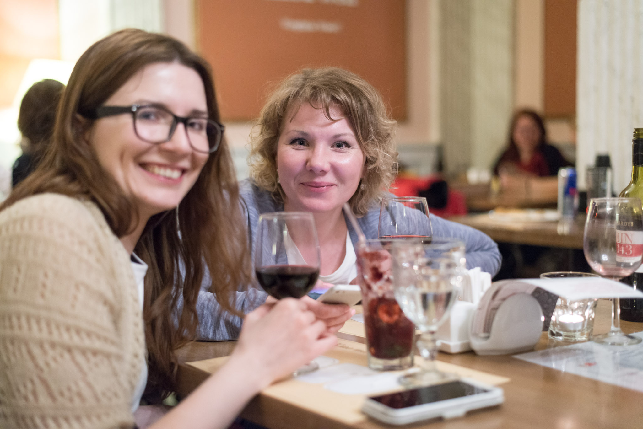 Литературный вечер в «Fat Cat». Юлия Розанова, коммерческий фоторепортаж в Москве