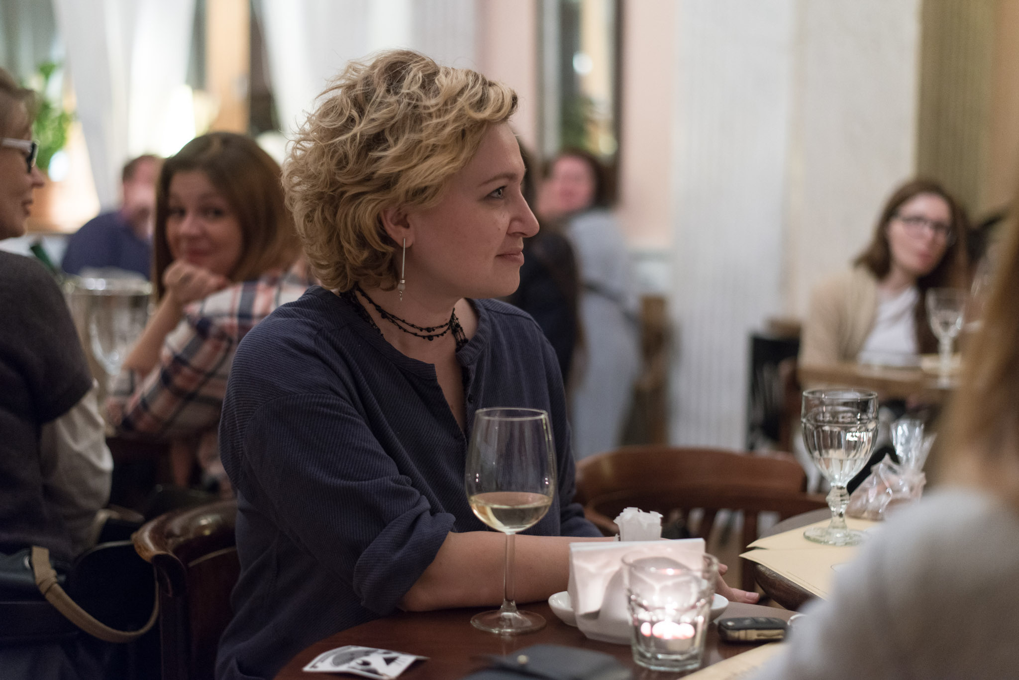 Литературный вечер в «Fat Cat». Юлия Розанова, коммерческий фоторепортаж в Москве