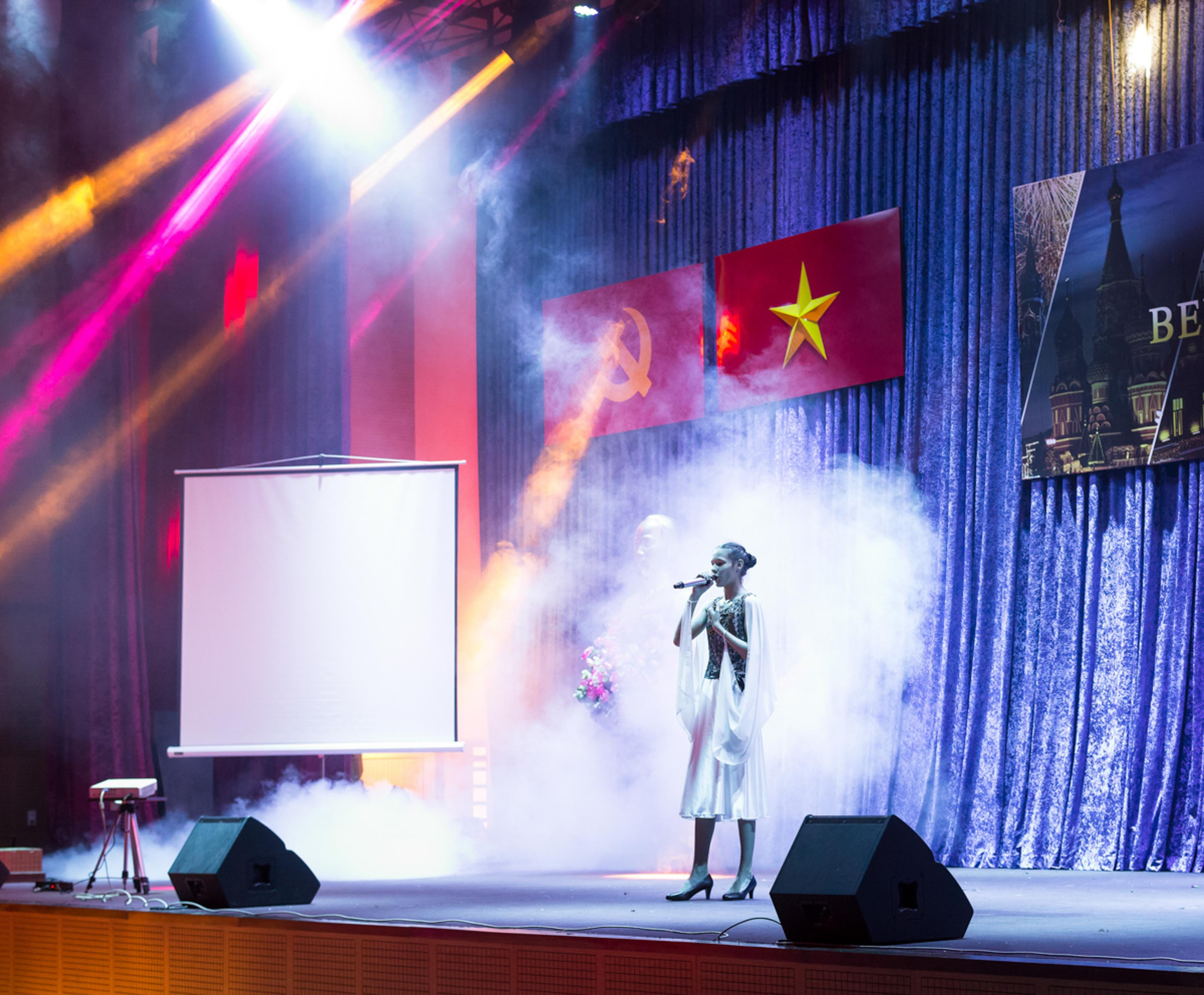 9 мая в Хошимине. Юлия Розанова, коммерческий фоторепортаж в Москве