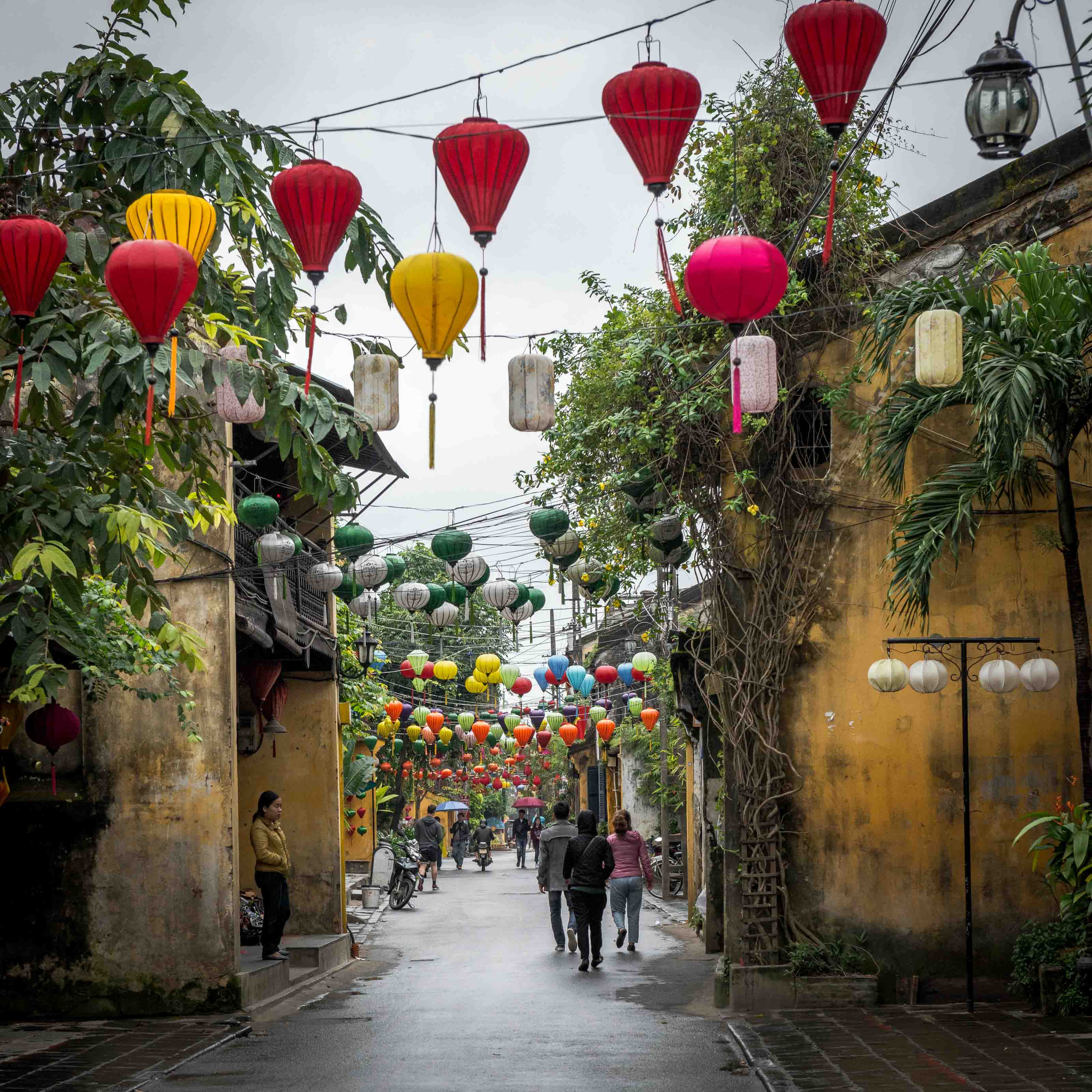 Хойан. Январь 2018. Юлия Розанова, коммерческий фоторепортаж в Москве