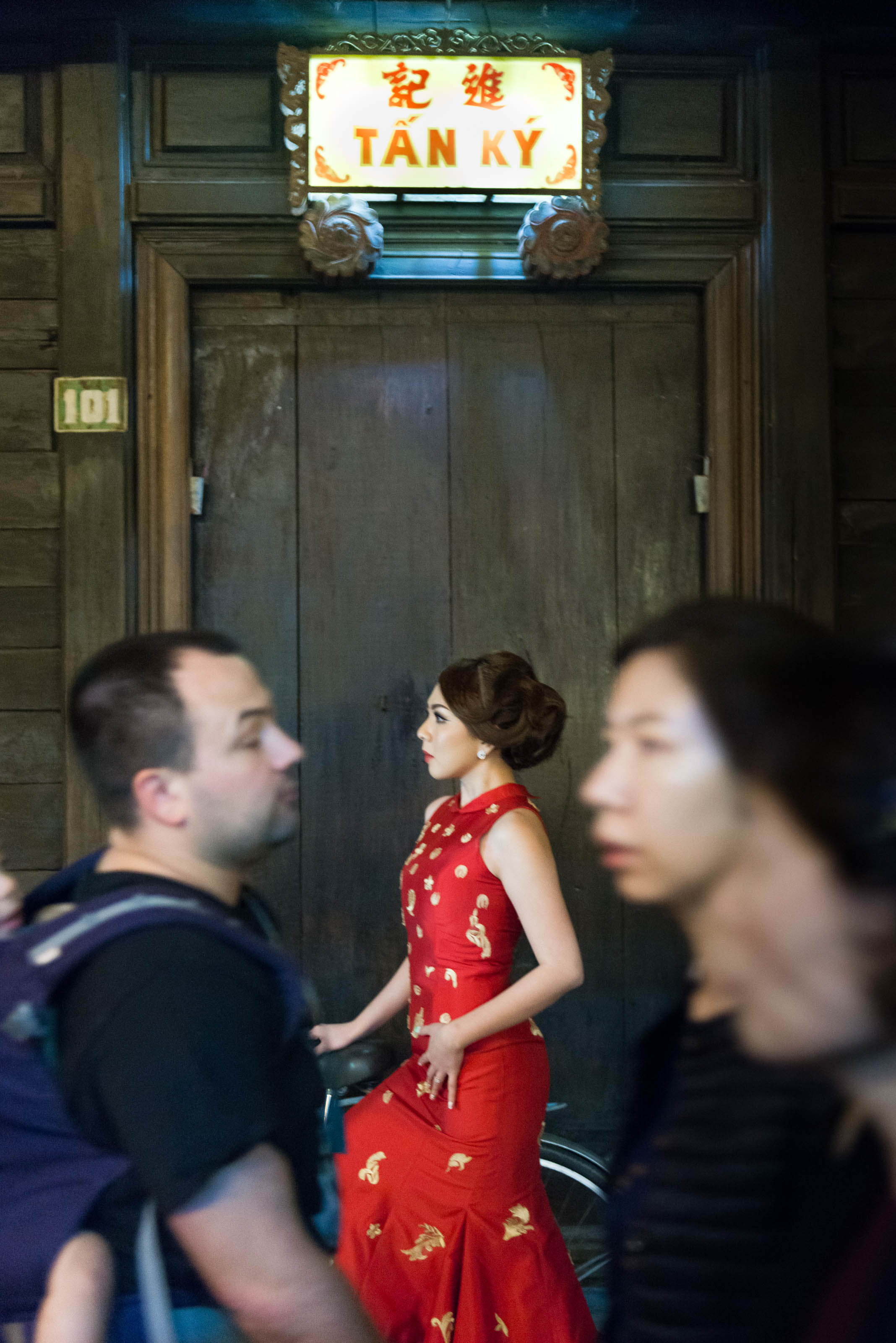 Хойан. Январь 2018. Юлия Розанова, коммерческий фоторепортаж в Москве