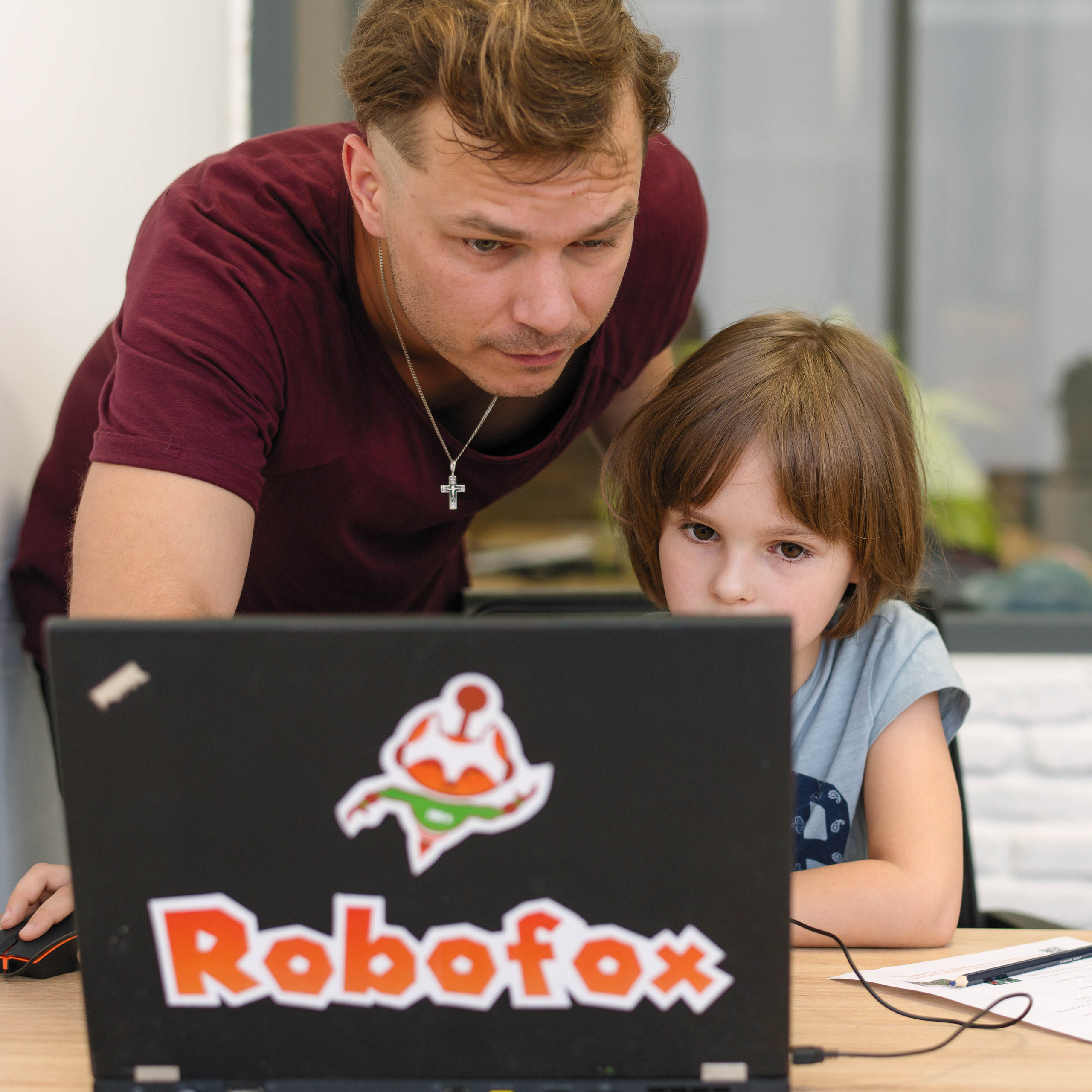 Robofox '20. Юлия Розанова, коммерческий фоторепортаж в Москве