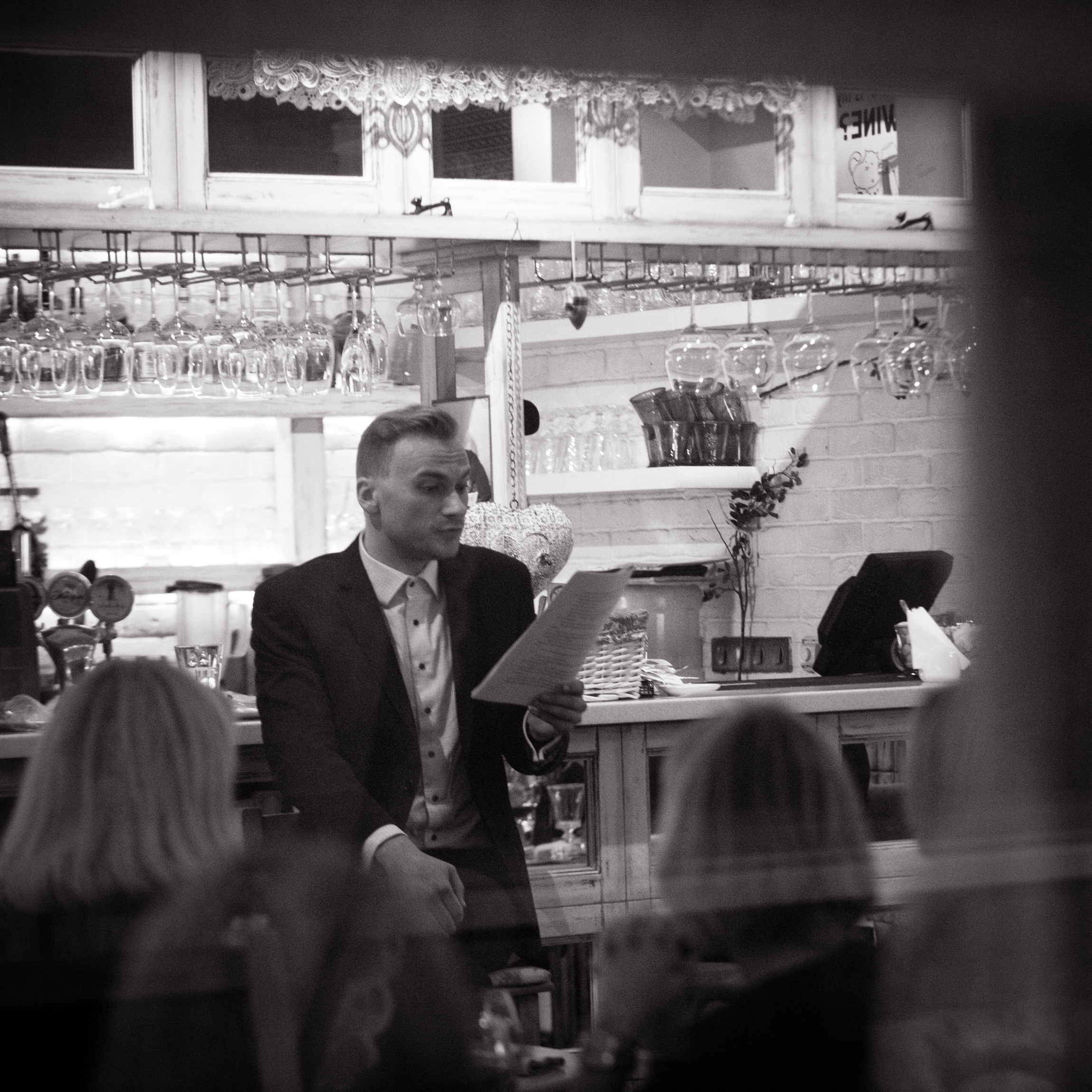 Литературные чтения. «Хитрые люди». Юлия Розанова, коммерческий фоторепортаж в Москве