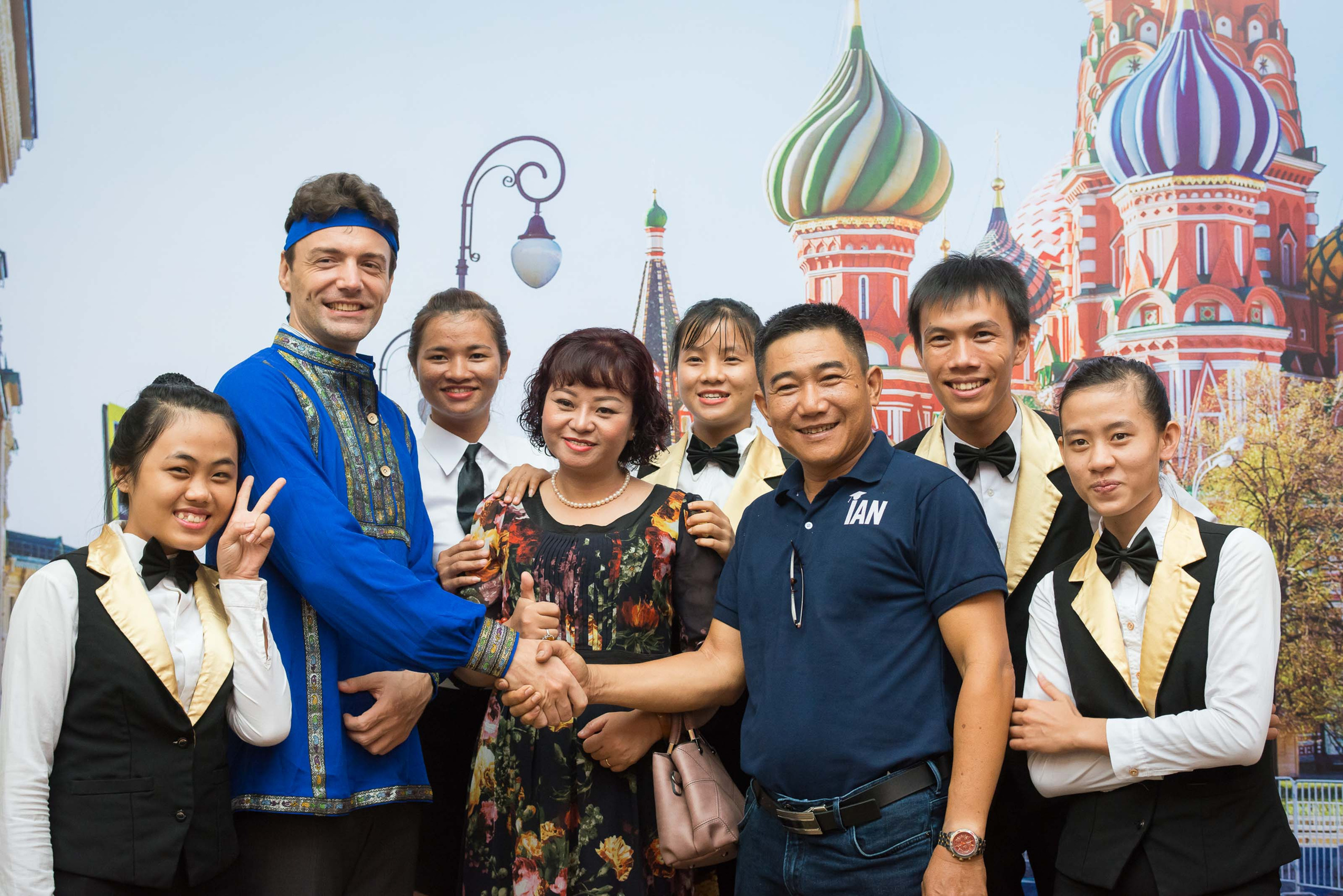 День России во Вьетнаме. Юлия Розанова, коммерческий фоторепортаж в Москве