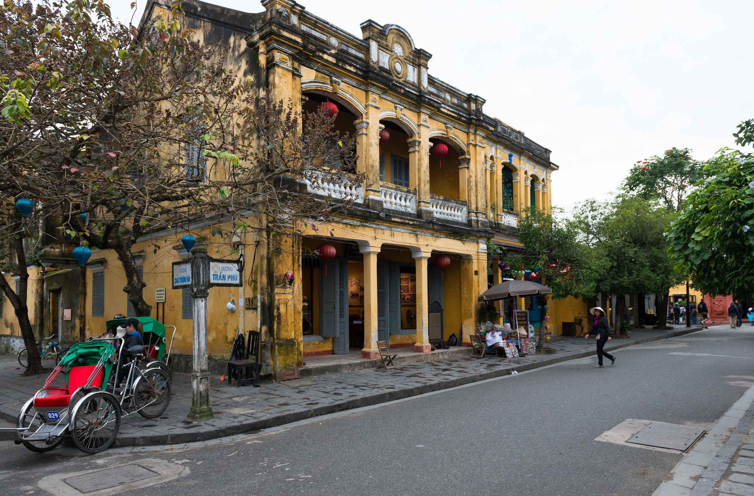 Хойан. Январь 2018. Юлия Розанова, коммерческий фоторепортаж в Москве