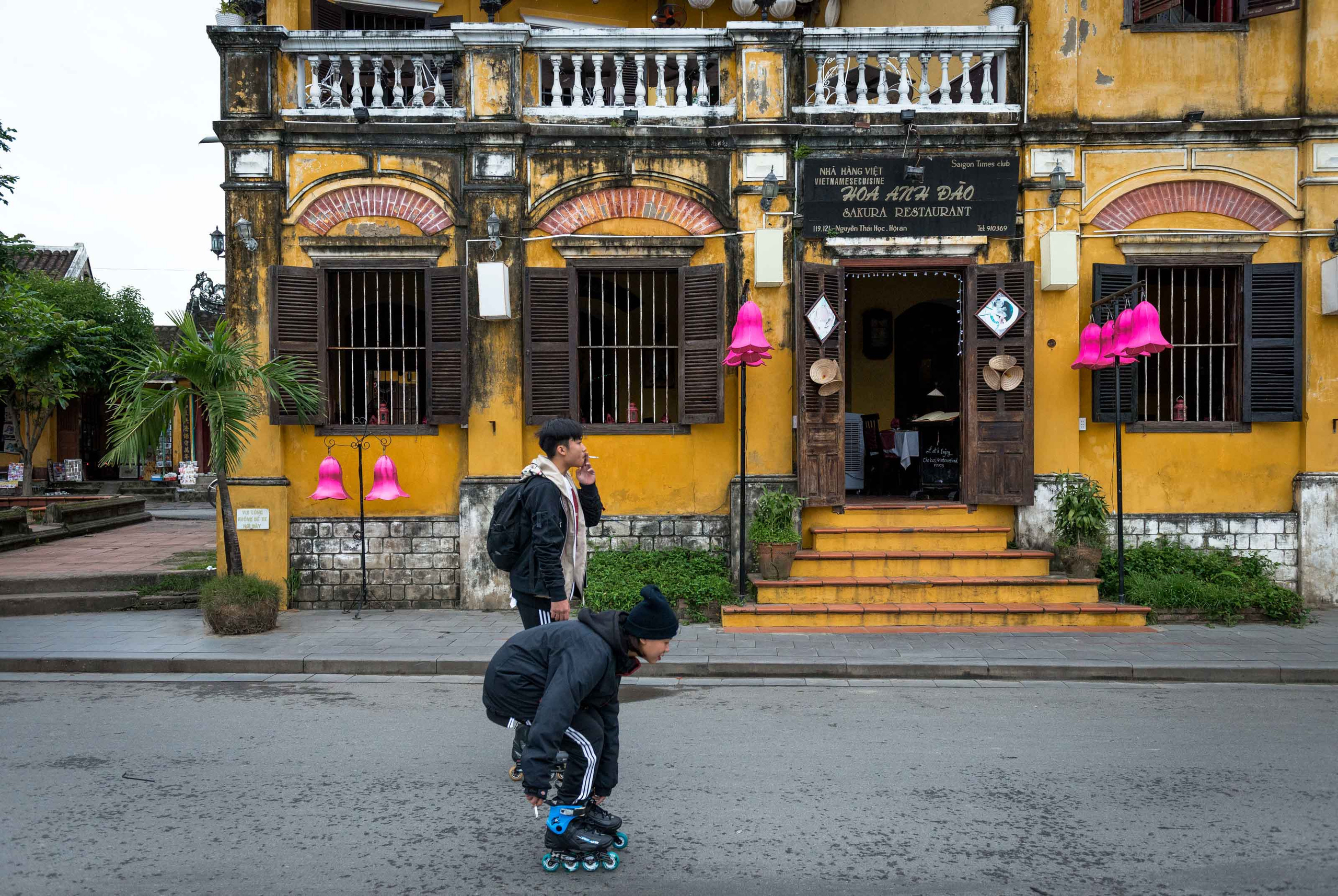 Хойан. Январь 2018. Юлия Розанова, коммерческий фоторепортаж в Москве