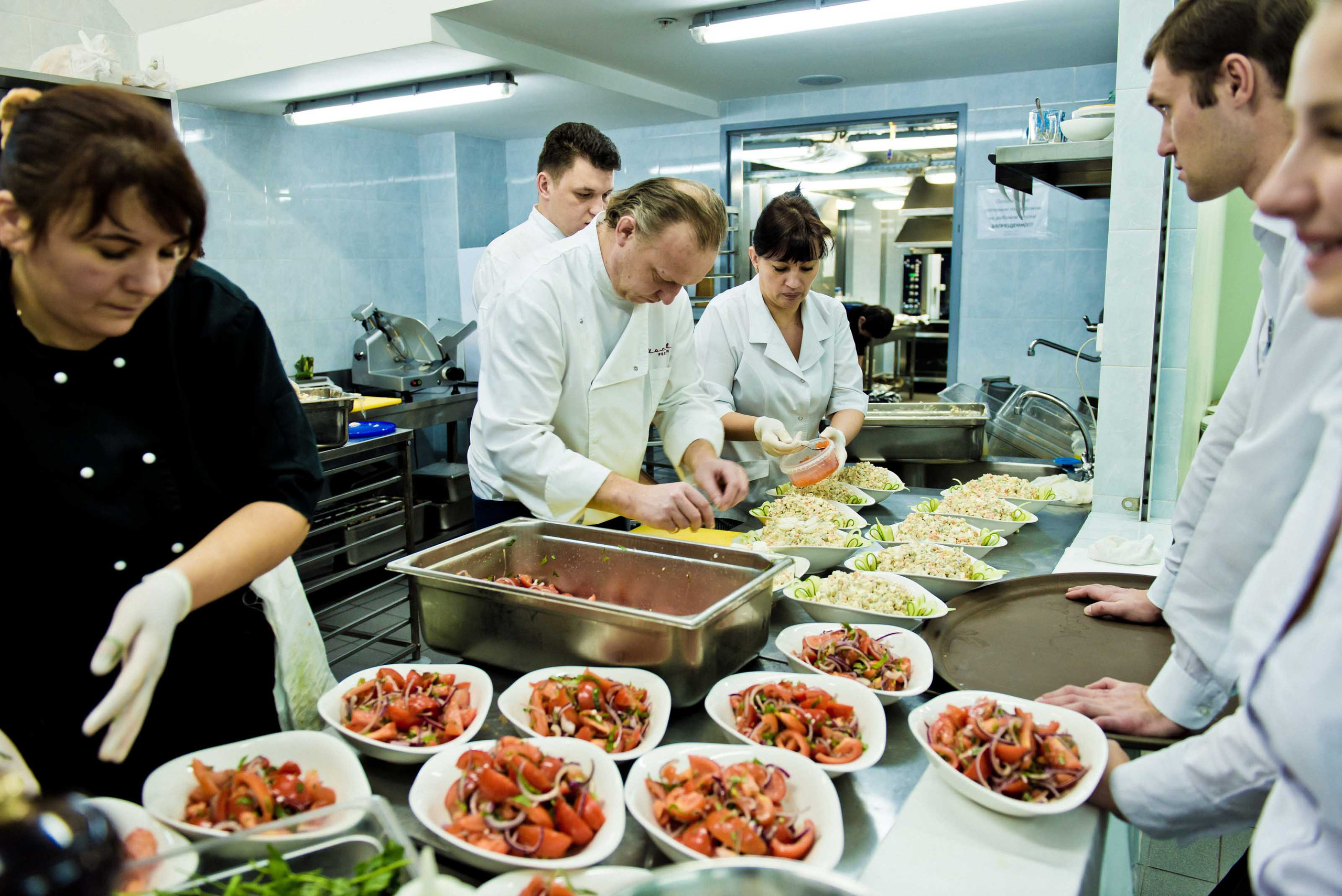 Юбилей Ирины. Ресторан «Москвич». Юлия Розанова, коммерческий фоторепортаж в Москве