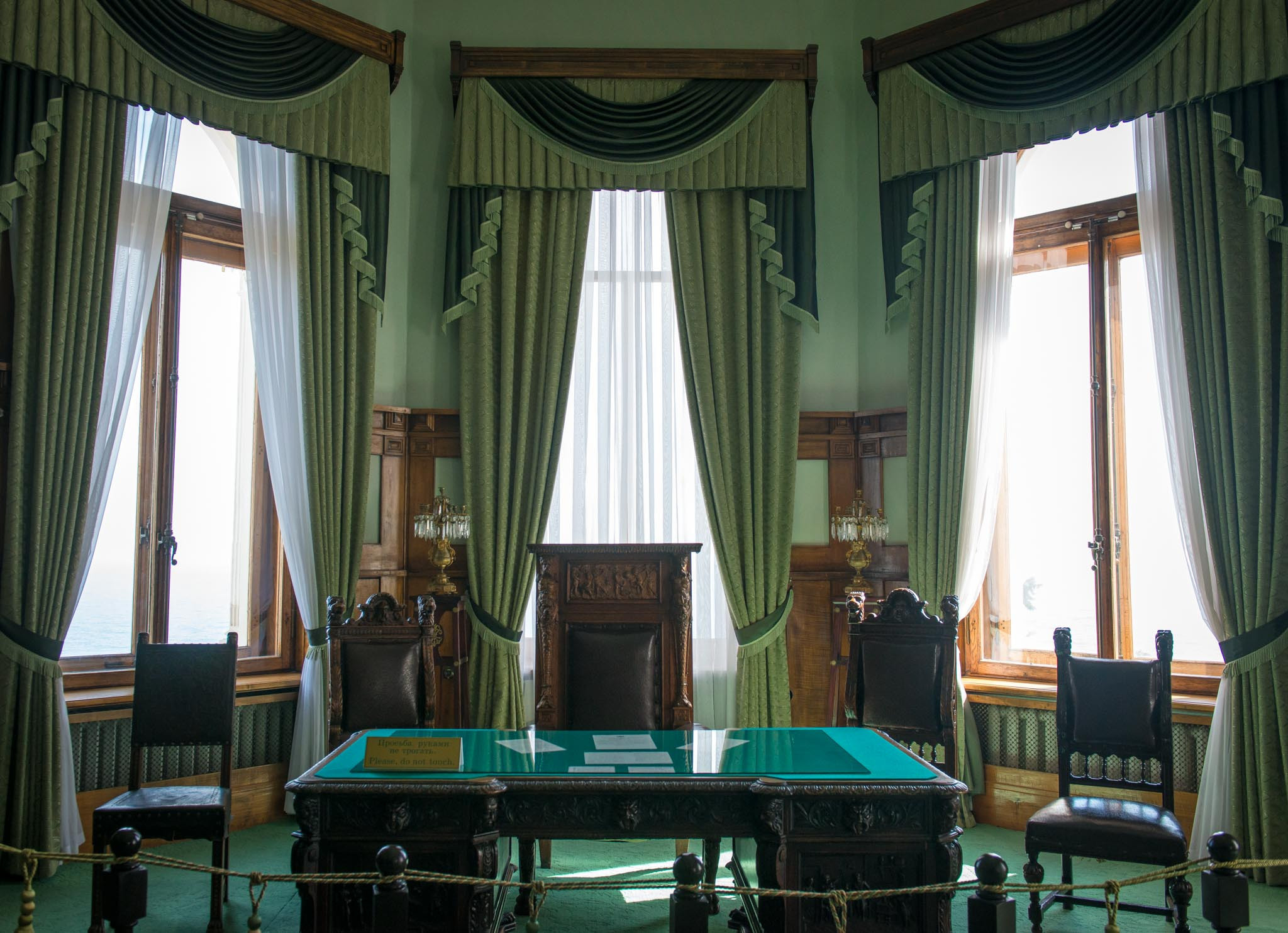 Симеиз-Ялта. Друзья. Юлия Розанова, коммерческий фоторепортаж в Москве