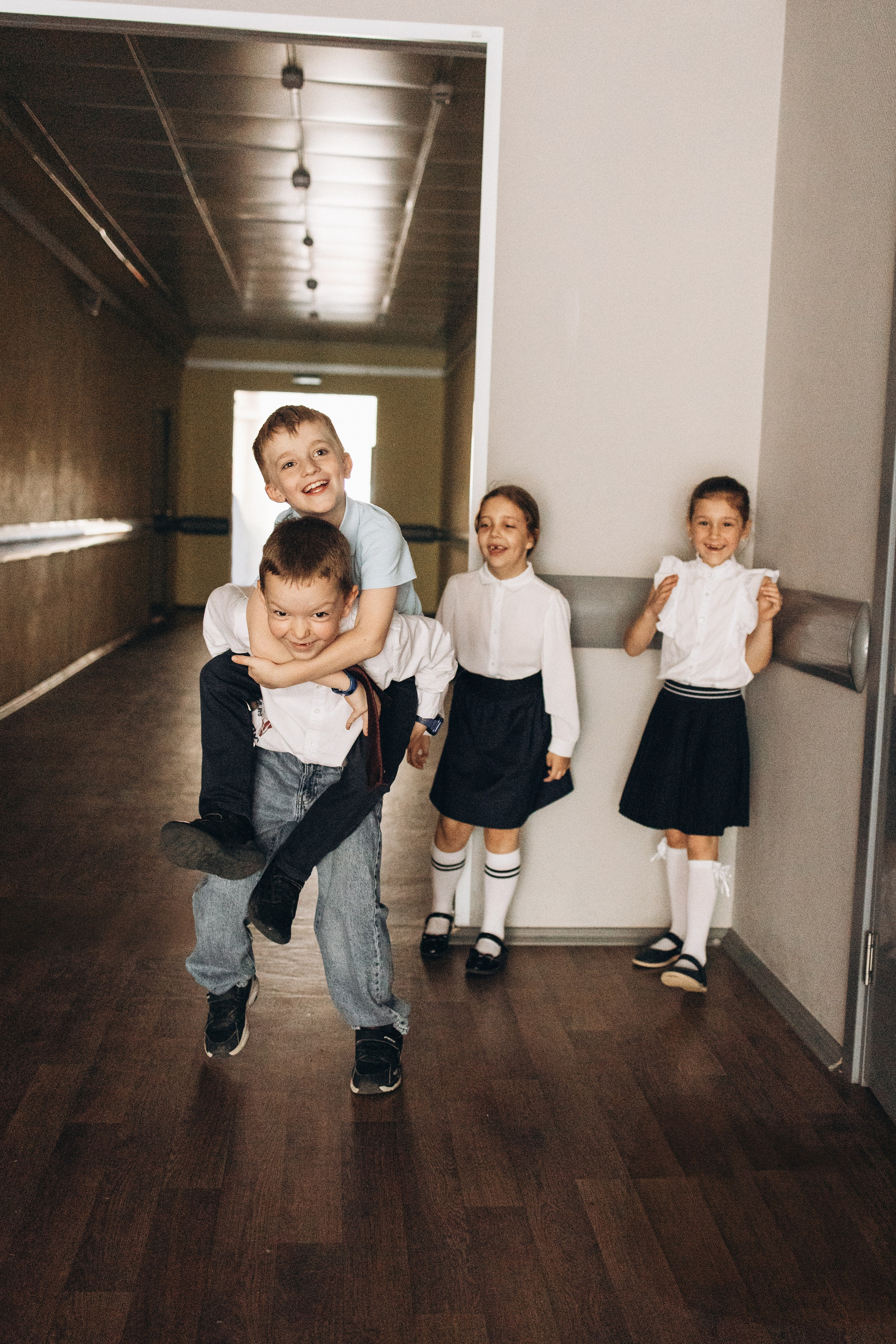 Лайфбук. Школа № 508. 1 класс. Семейный и детский фотограф в Москве Маргарита Сереброва