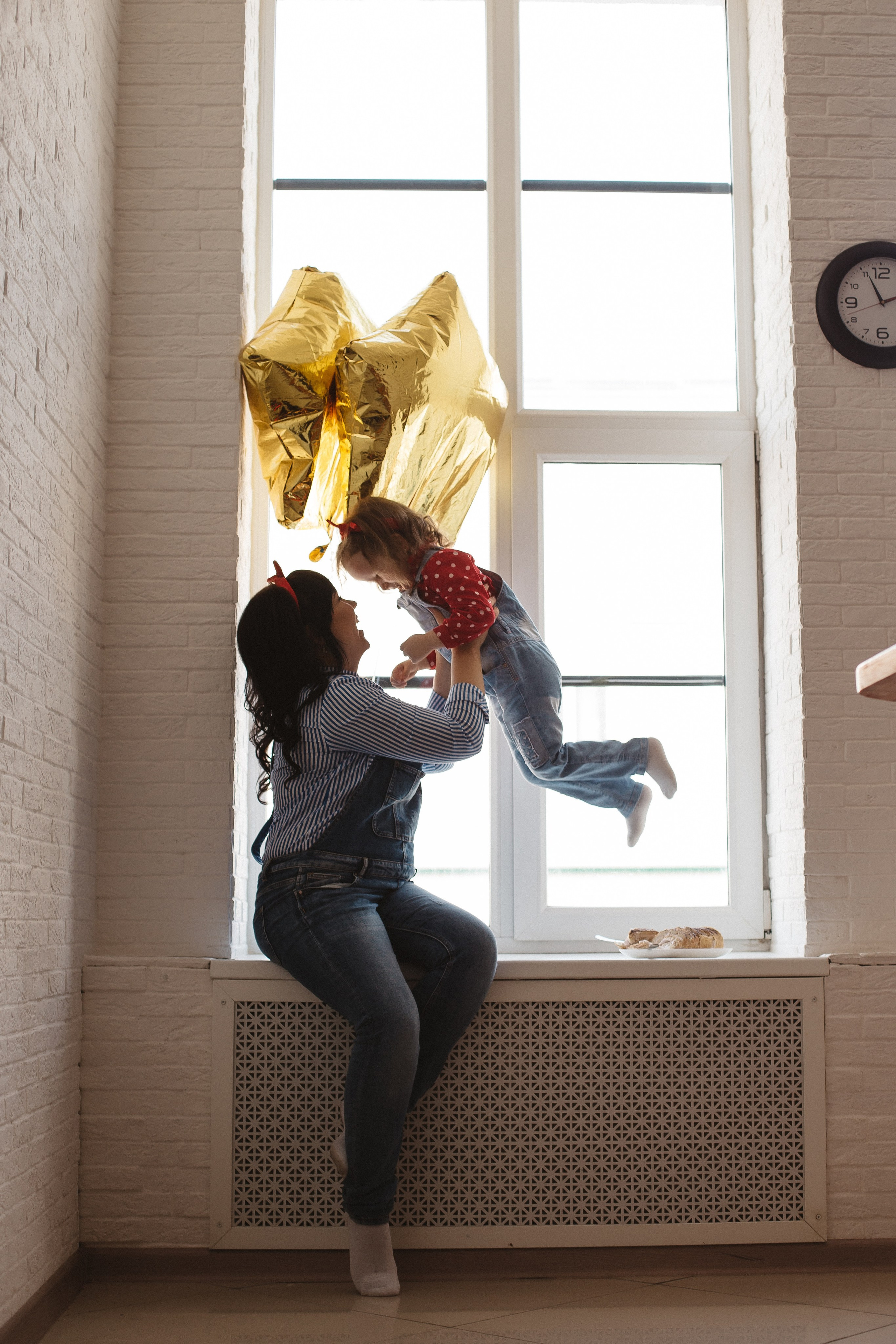 Семейная фотосессия на кухне. Фотограф в спб Александр Потапов