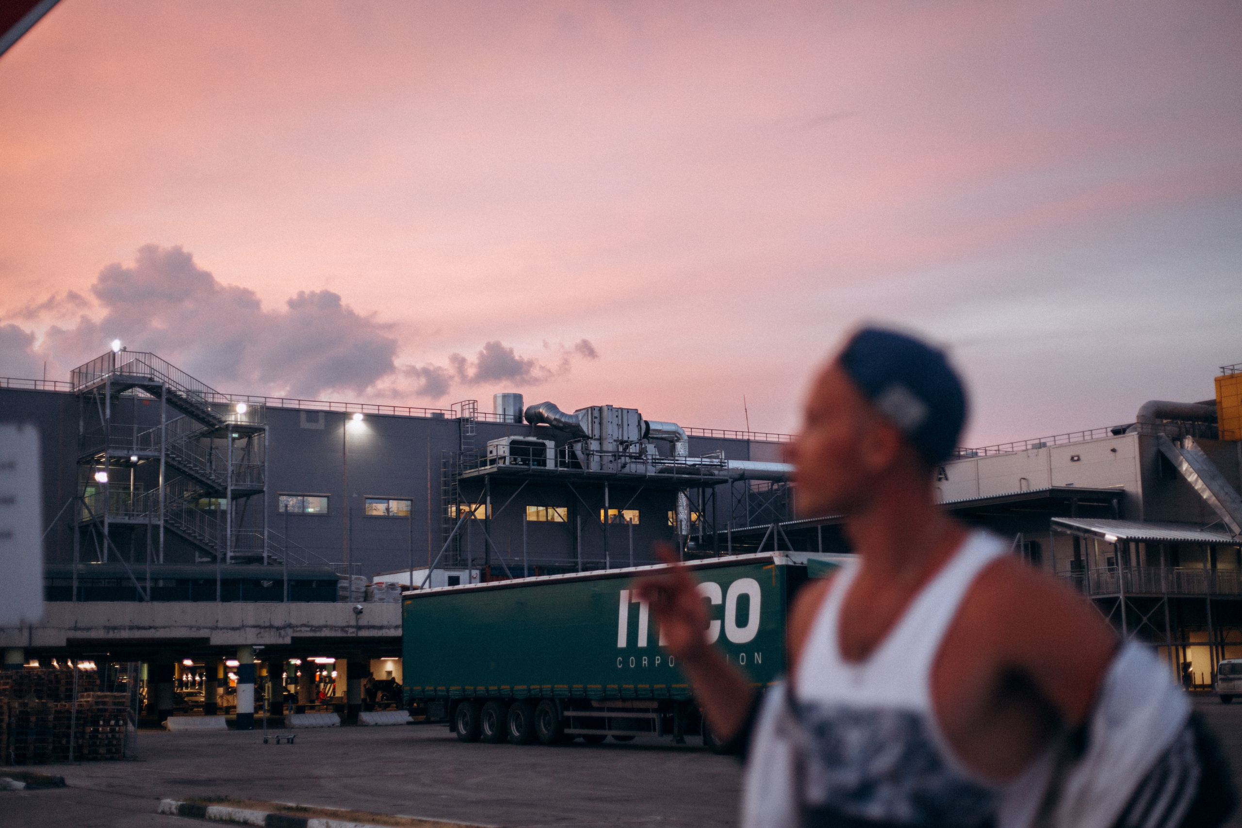 мужские позы для фотосессии