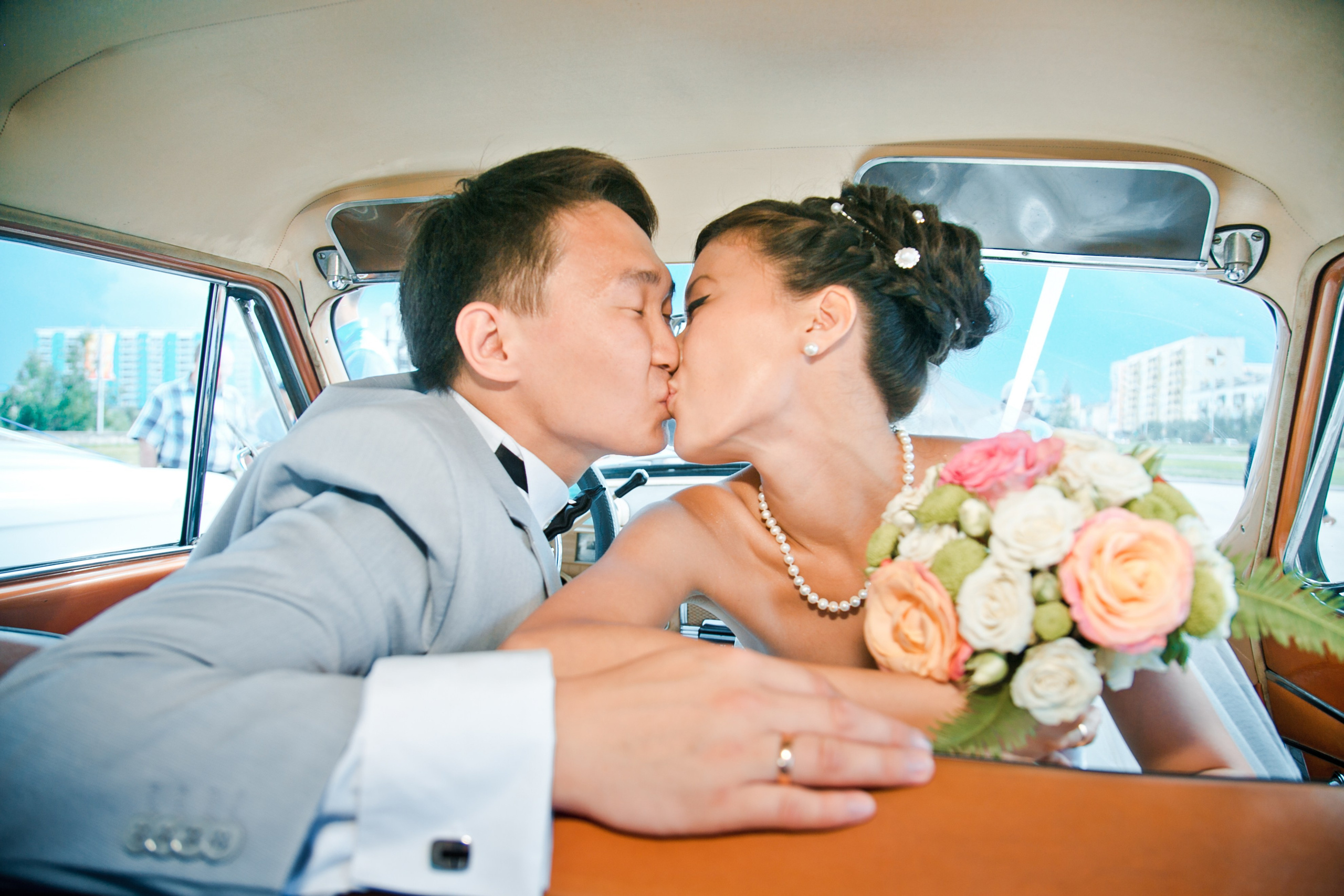 Летнее свадебное фото. Фотограф Надежда Куин, Якутск