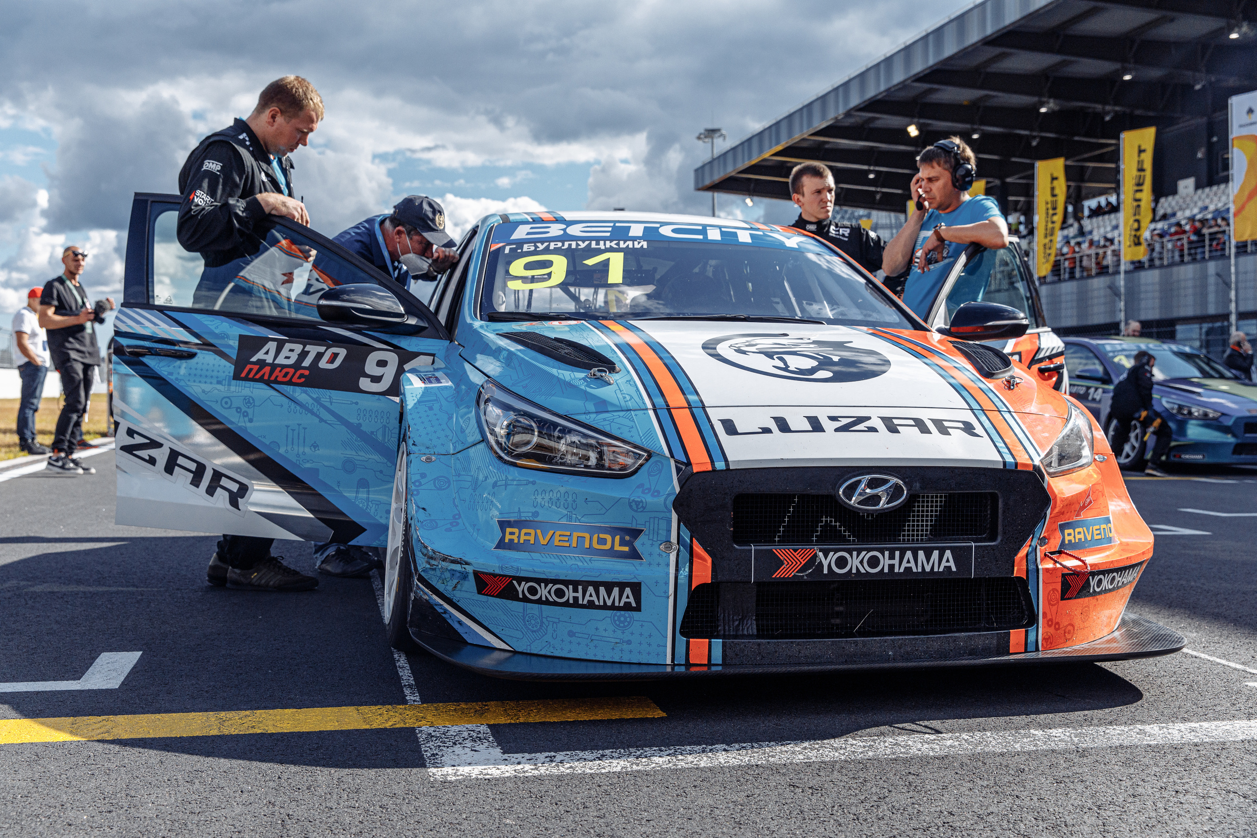 Carville Racing. Ева Демидова. Спортсмен по конкуру в Санкт-Петербуре