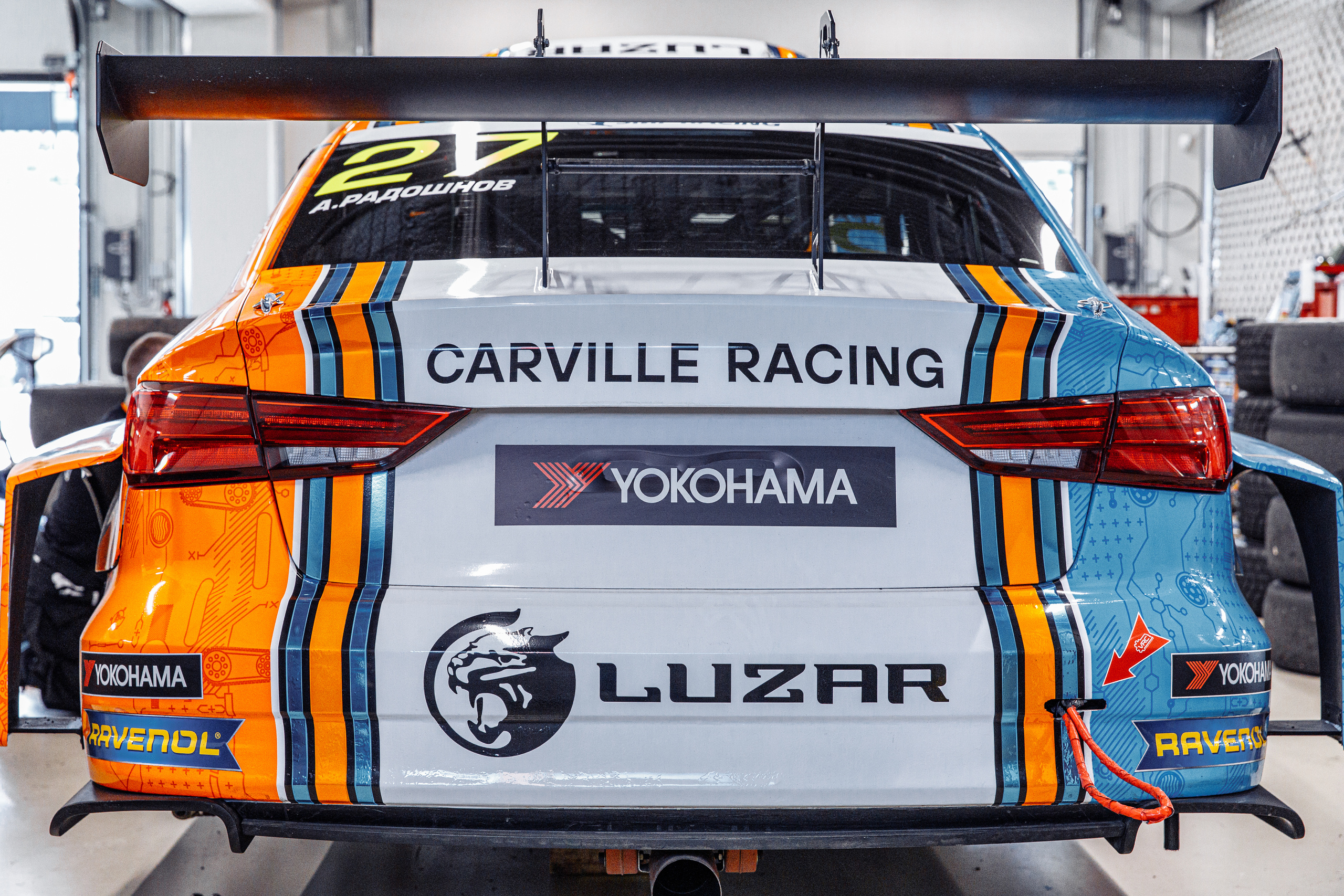 Carville Racing. Ева Демидова. Спортсмен по конкуру в Санкт-Петербуре