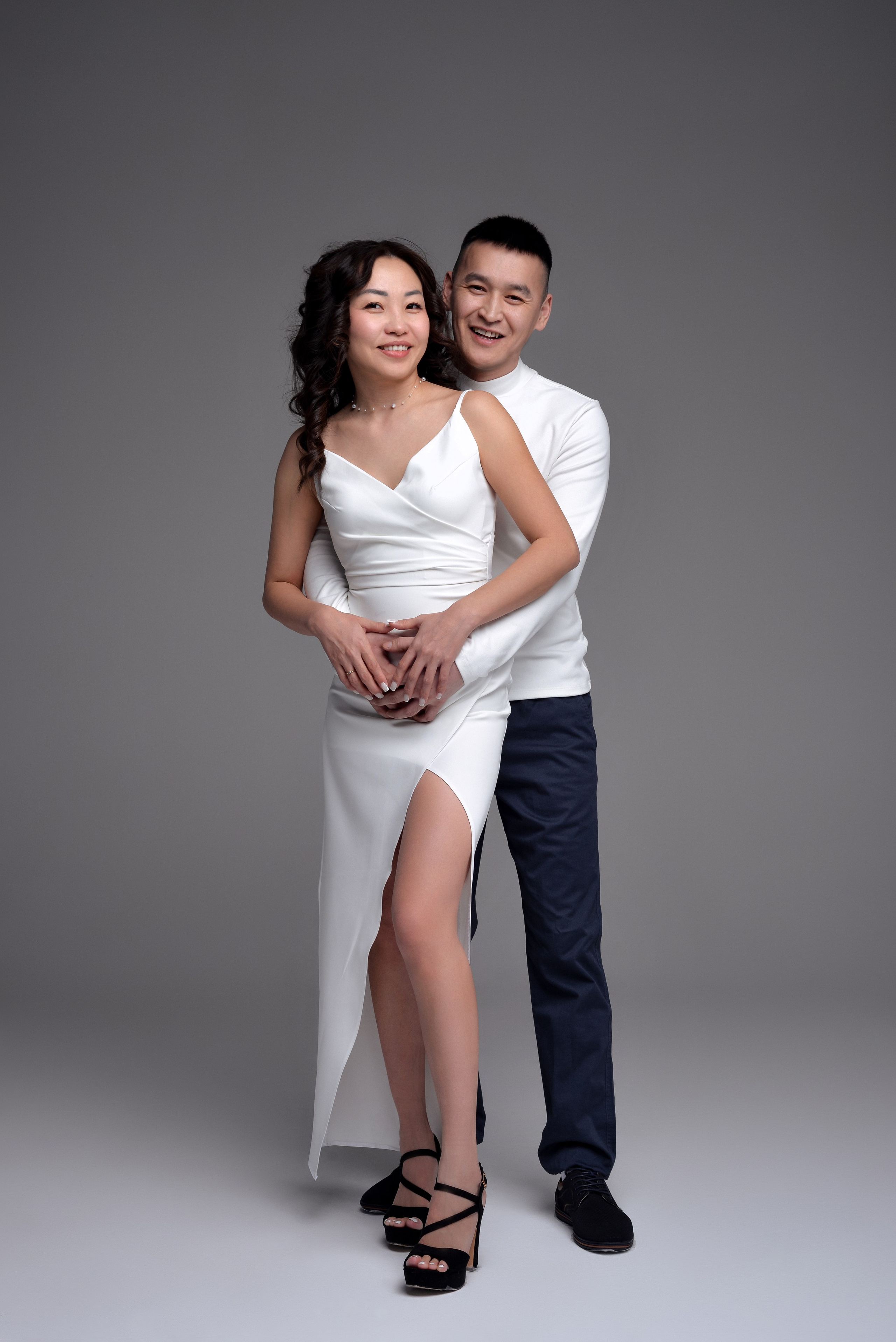 Оля и Чаян в студии. Семейный и свадебный фотограф Галина Абакумова, фотосессии в Белгороде