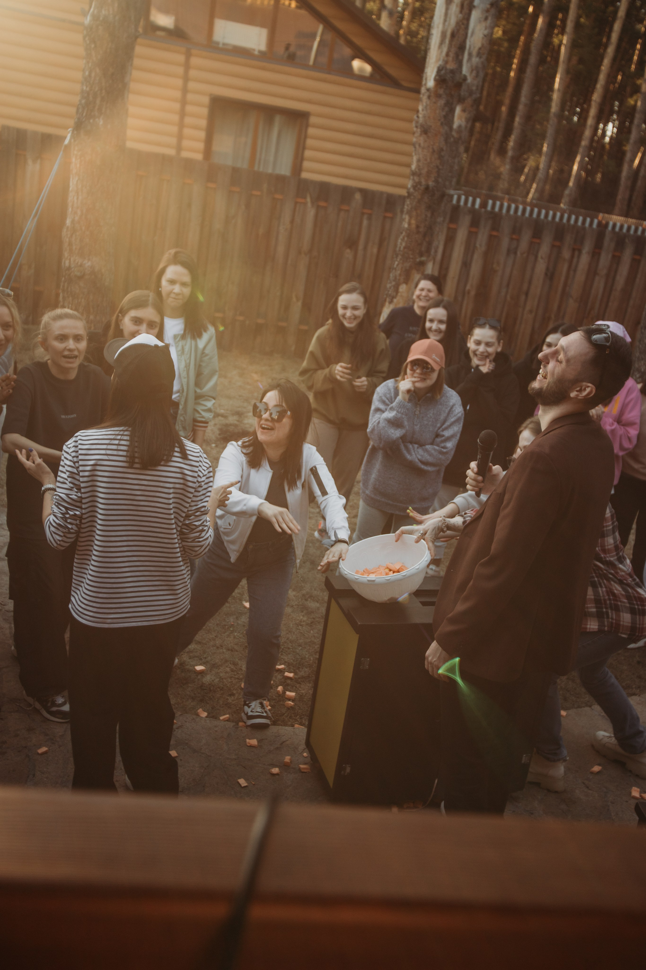 Корпоратив Muza_Arts. Венера Гайн. Репортажный фотограф  Тюмень. Обучение фотографии с 0