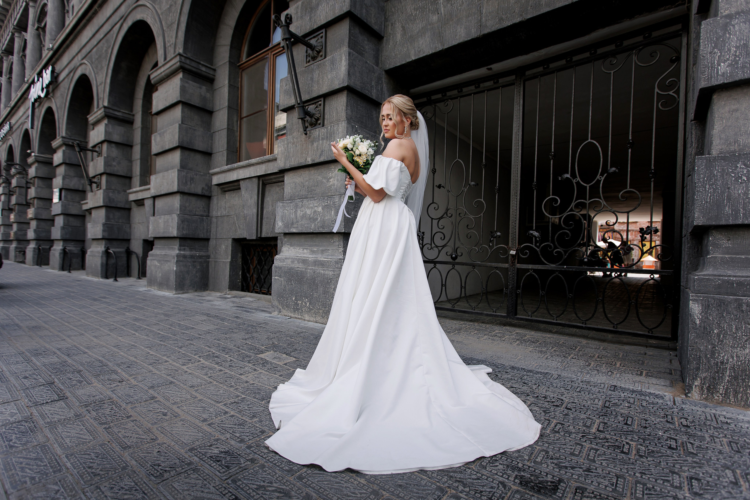 Екатерина и Евгений. Свадебный фотограф в Омске Яна Савина