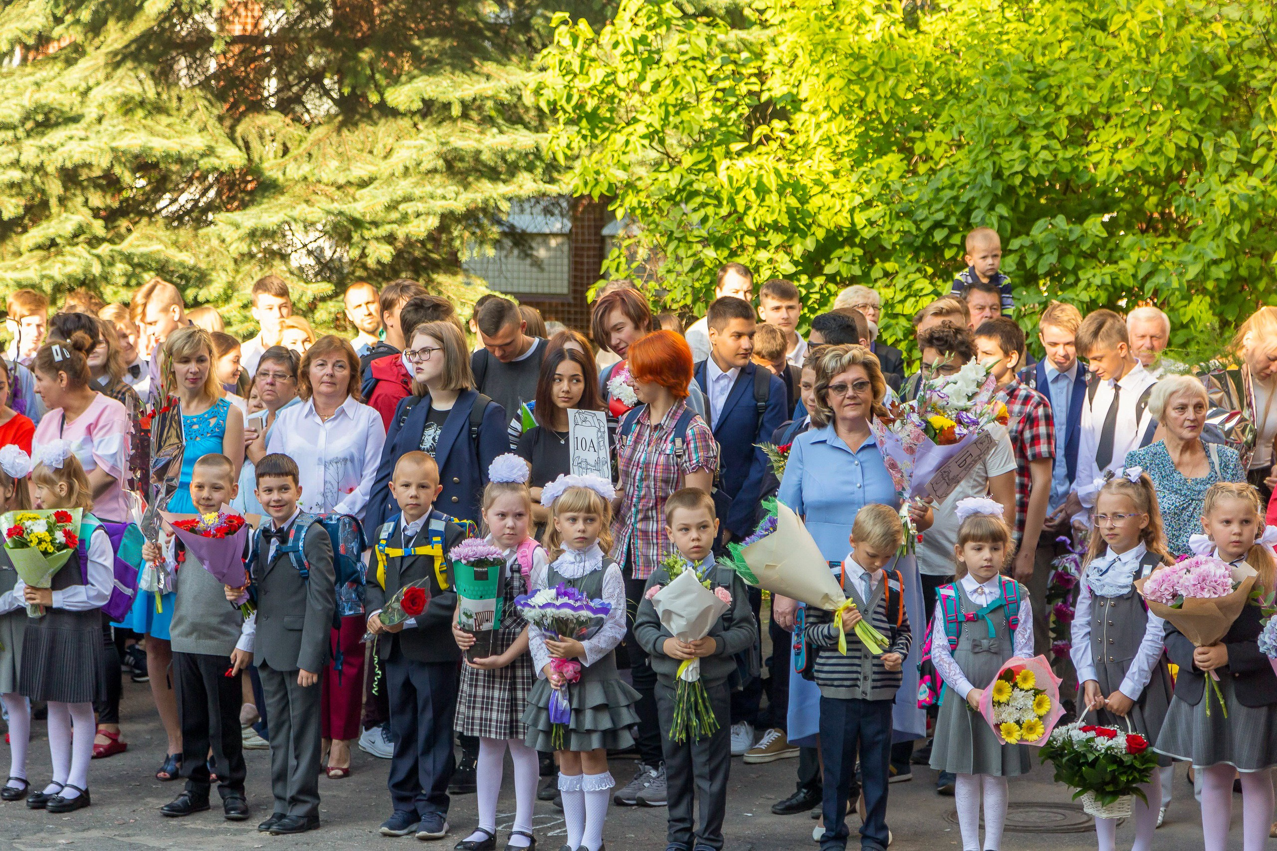 Линейка 1 сентября. Свадебный и Репортажный фотограф в Санкт-Петербурге
