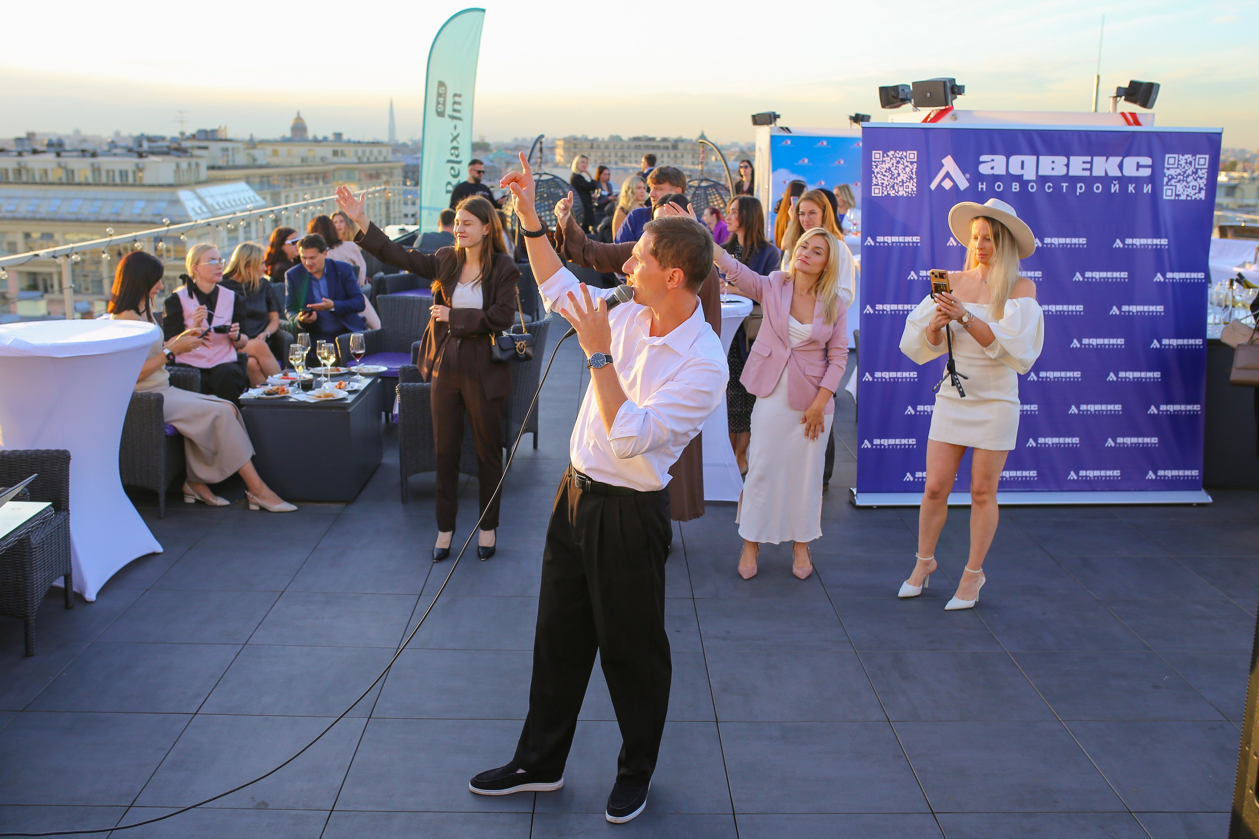 Репортаж Арт-пространство  Zarenkov Gallery, Адвекс — Новостройки, подведение итогов года. Свадебный и Репортажный фотограф в Санкт-Петербурге