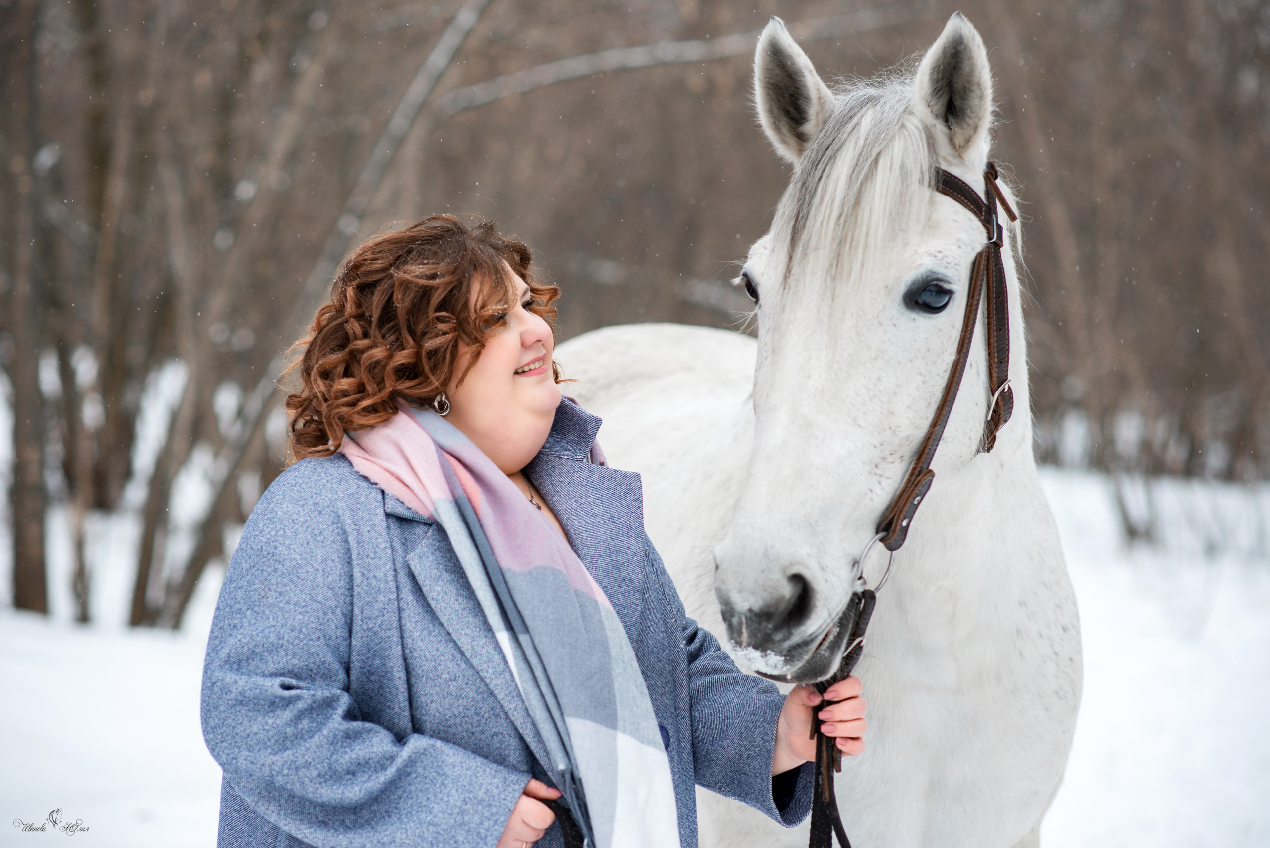 Анастасия и Стрелка. Конный фотограф в Саратове Юлия Иванова