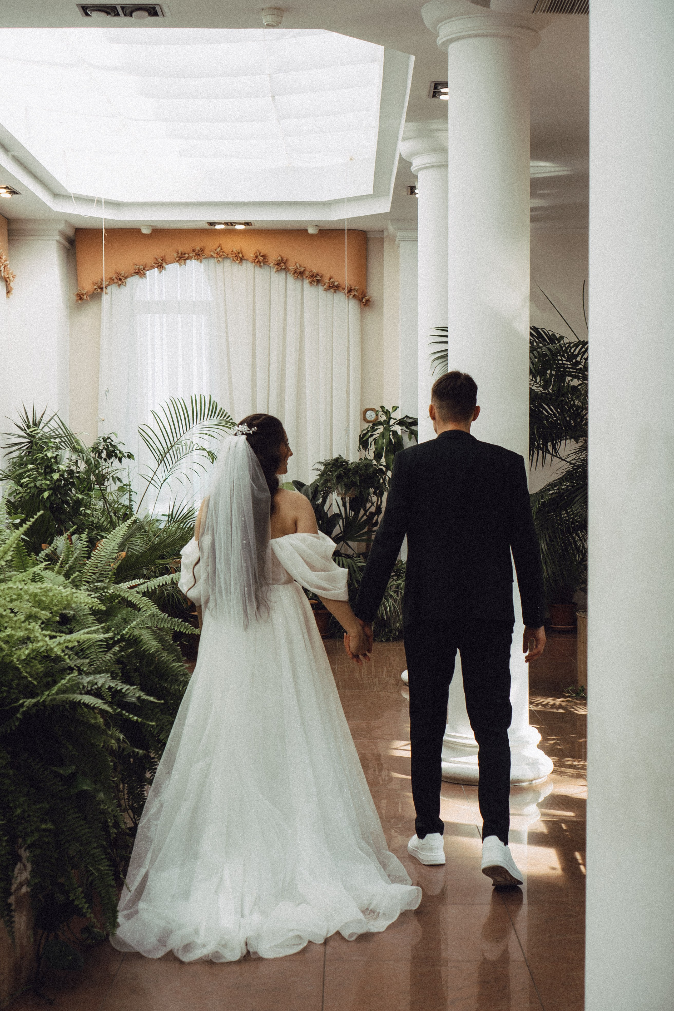 СВАДЕБНАЯ СЬЕМК В ПАРКЕ 300-ЛЕТИЯ. Профессиональный фотограф, Санкт-Петербург — Виктория Богомолова